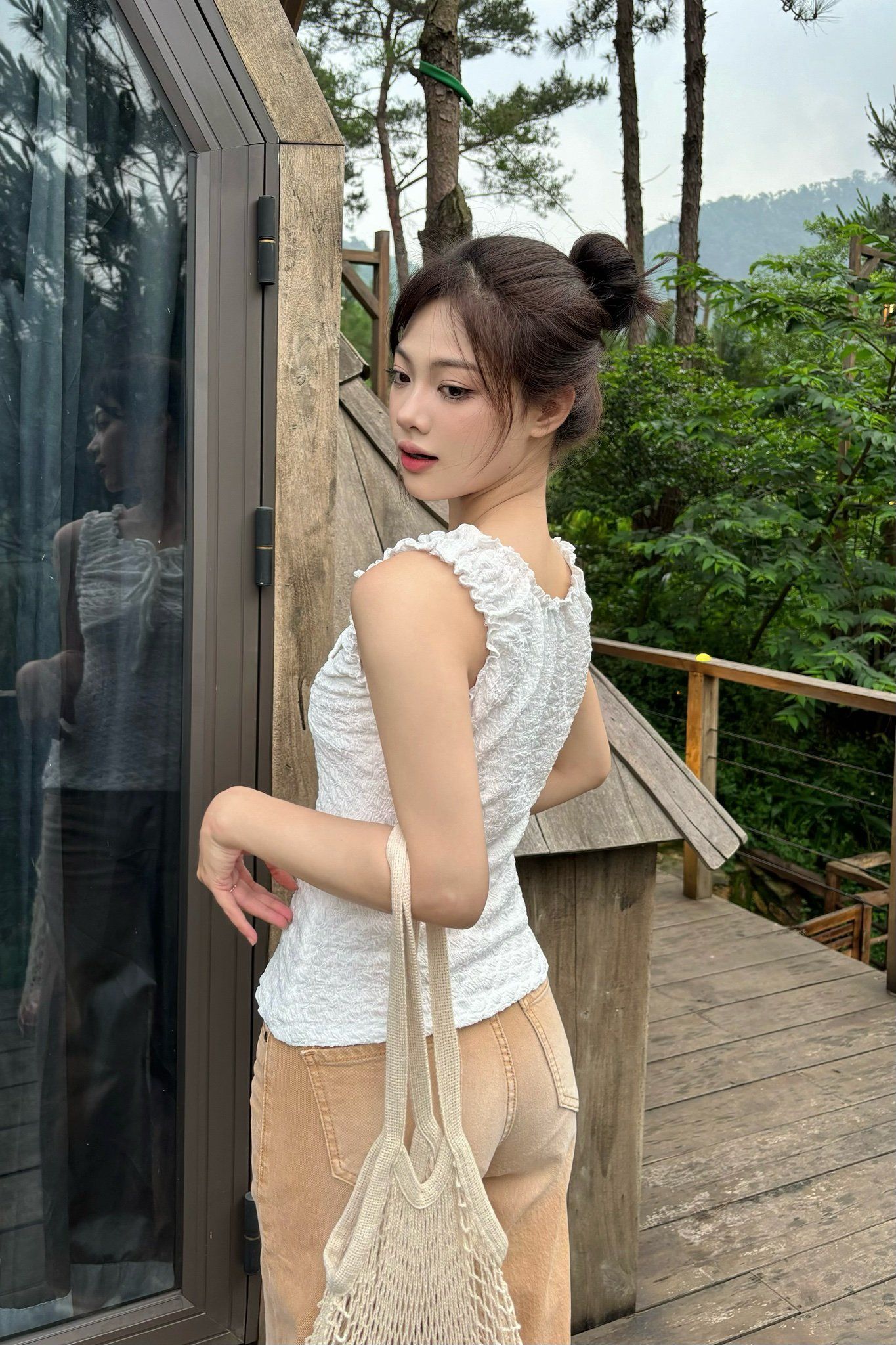 Moony Top - White