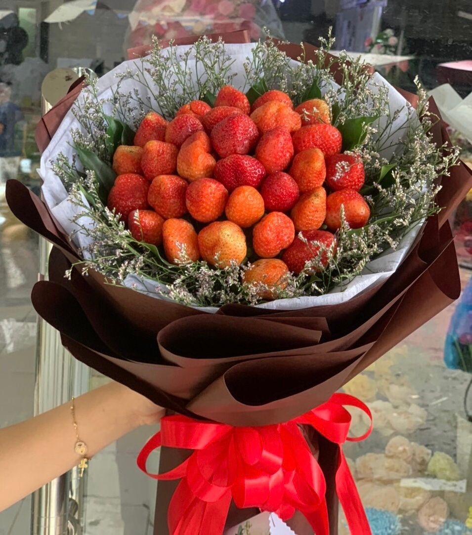 Da Lat Strawberry Bouquet - TC37
