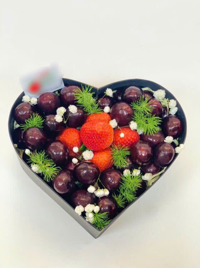 Hộp Hoa Tặng Valentine's - TC18