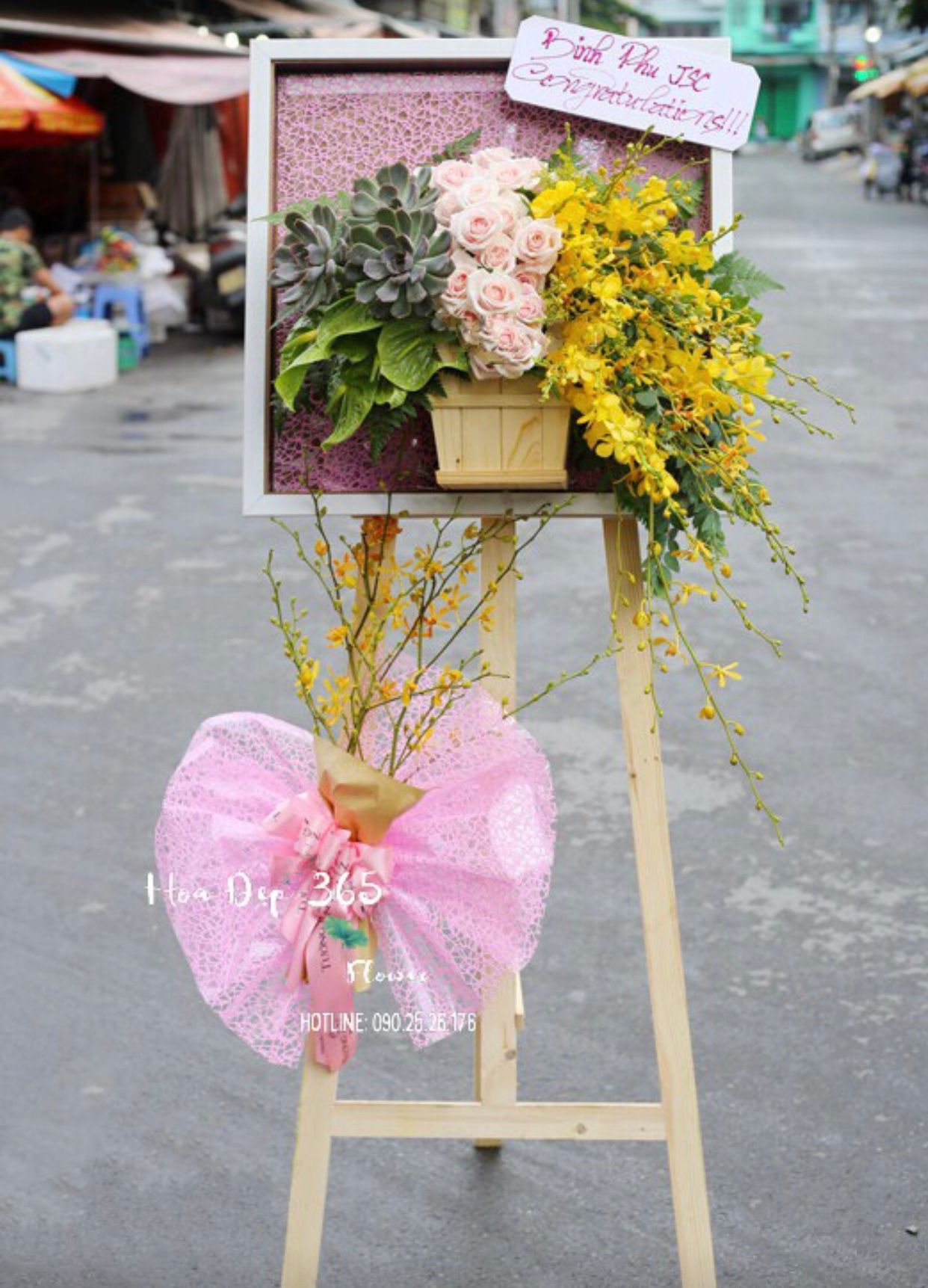 Kệ Hoa Tươi Sáng - TH18