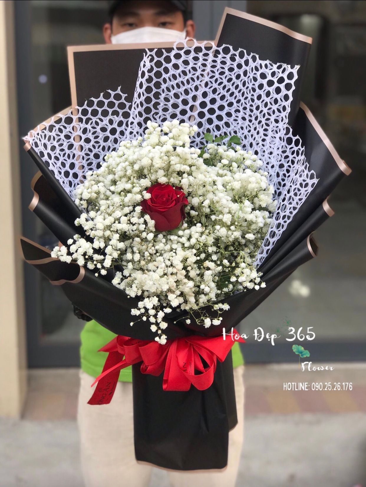Bó Hoa Chỉ Yêu Mình Em - HBD76 - Hoa 20/10