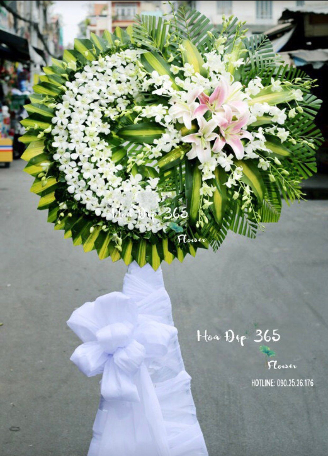 Miss - HTL31 - Vòng Hoa Tang Lễ