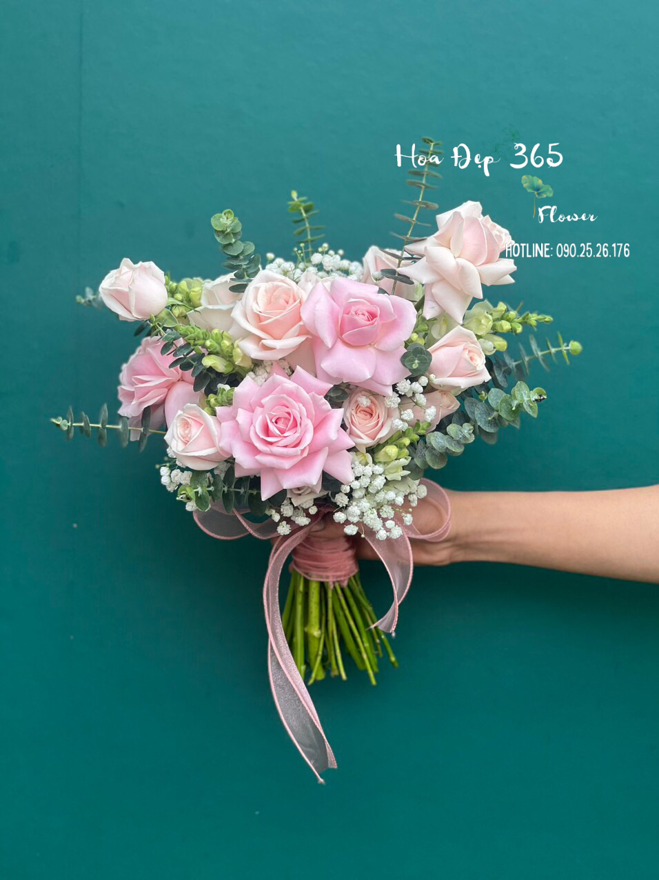 Hoa Cưới Cầm Tay Cô Dâu Treasure - HC45