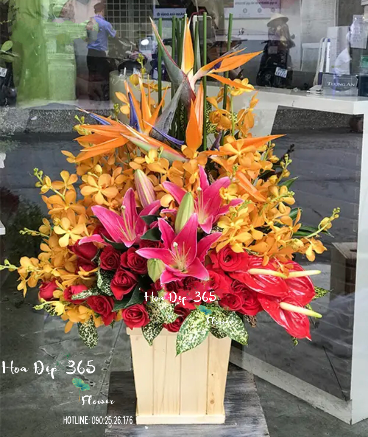 Hộp Hoa Đong Đầy - HCH105
