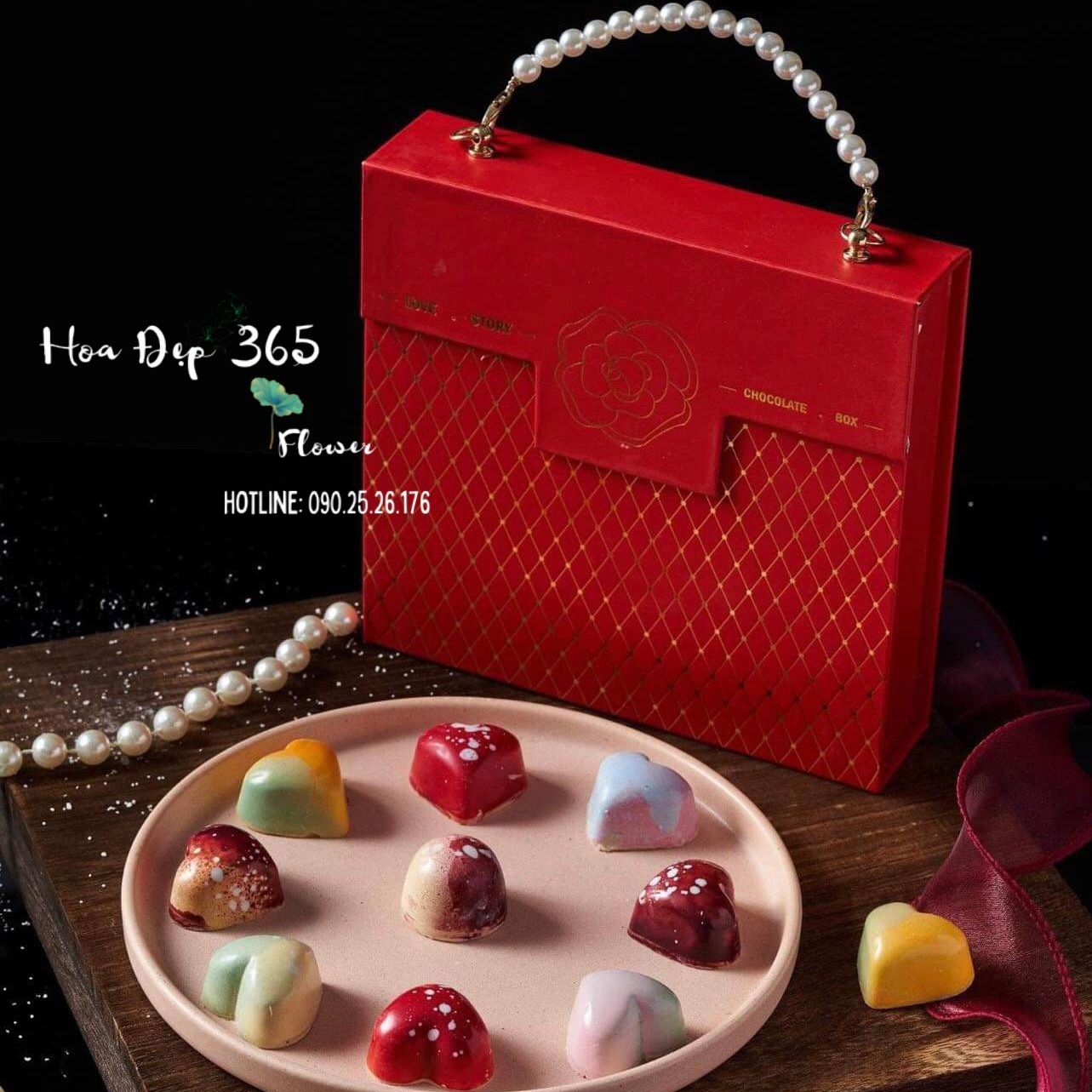 Hộp Chocolate Chanel Đỏ- HCCL12 - Quà Tặng 14/2