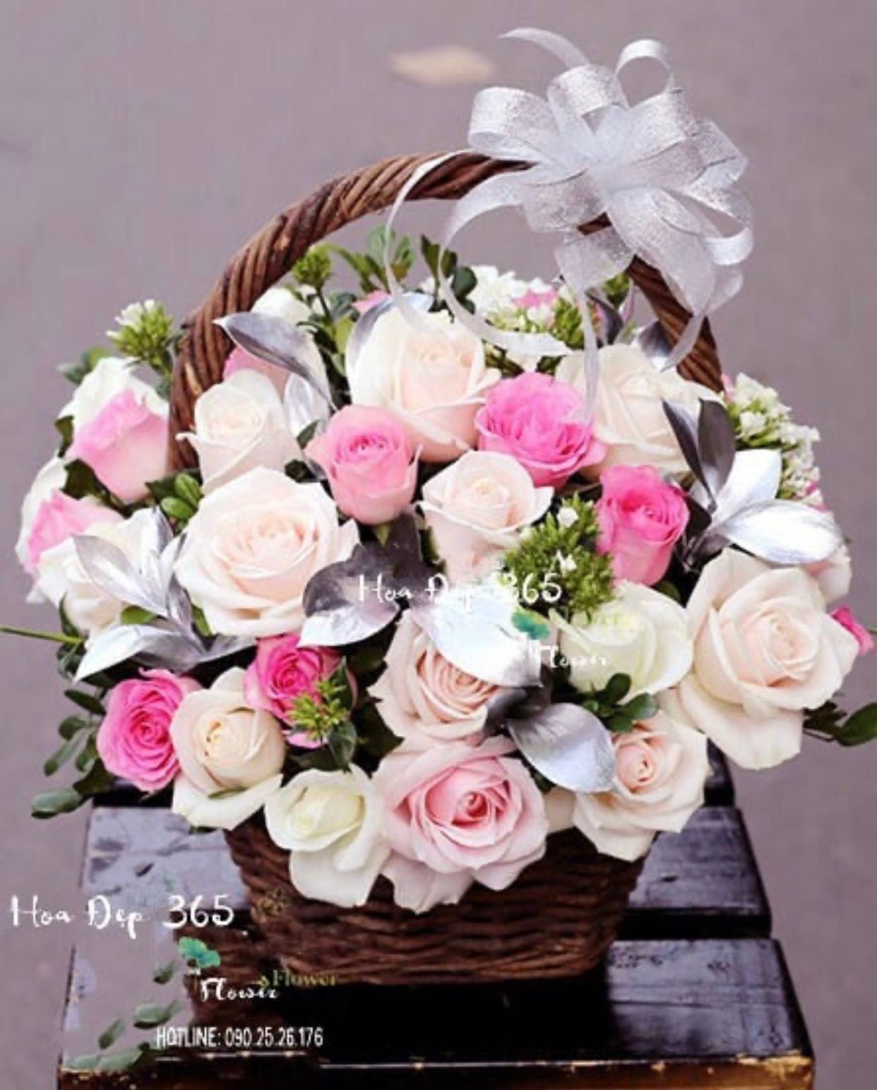 Nụ Cười Xinh - HG32 - Giỏ Hoa Khai Trương Để Bàn