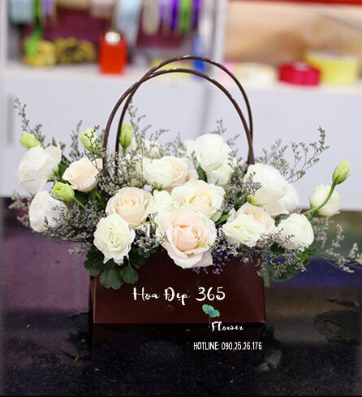 Giỏ Hoa Mini Ngọt Ngào - HG11 - Hoa 20/11 Bài Học và Cảm Ơn