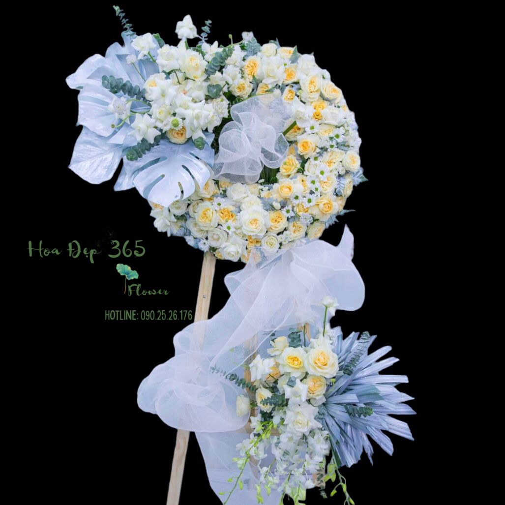 Vòng Hoa Đám Tang Tiếc Thương - HTL114