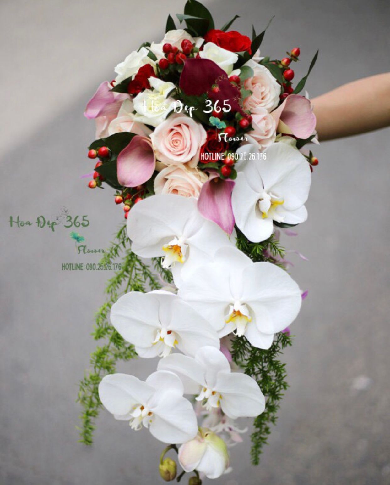 Bó Hoa Cưới Cầm Tay Trọng Đại - HC08