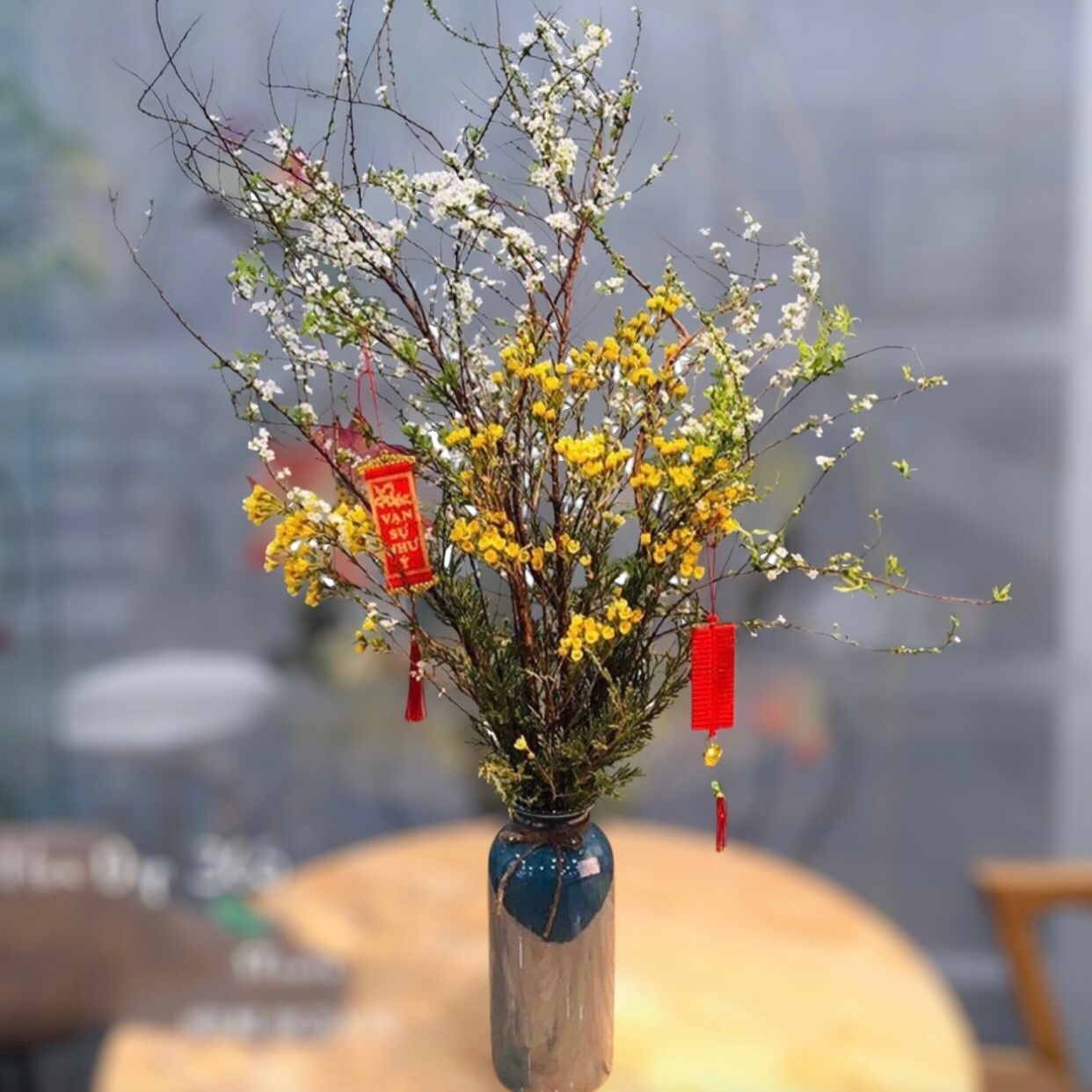 Bình Hoa Tuyết Mai Mix Thanh Liễu - HCB56 - Hoa Chưng Tết Nguyên Đán