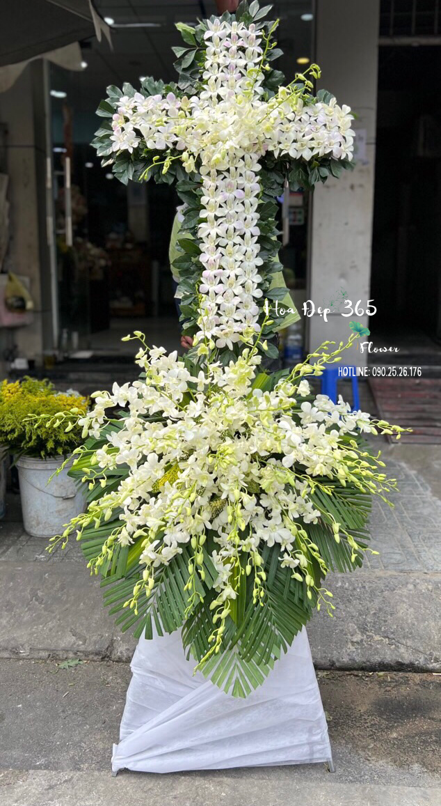 The Cross - HTL28 - Vòng Hoa Tang Lễ