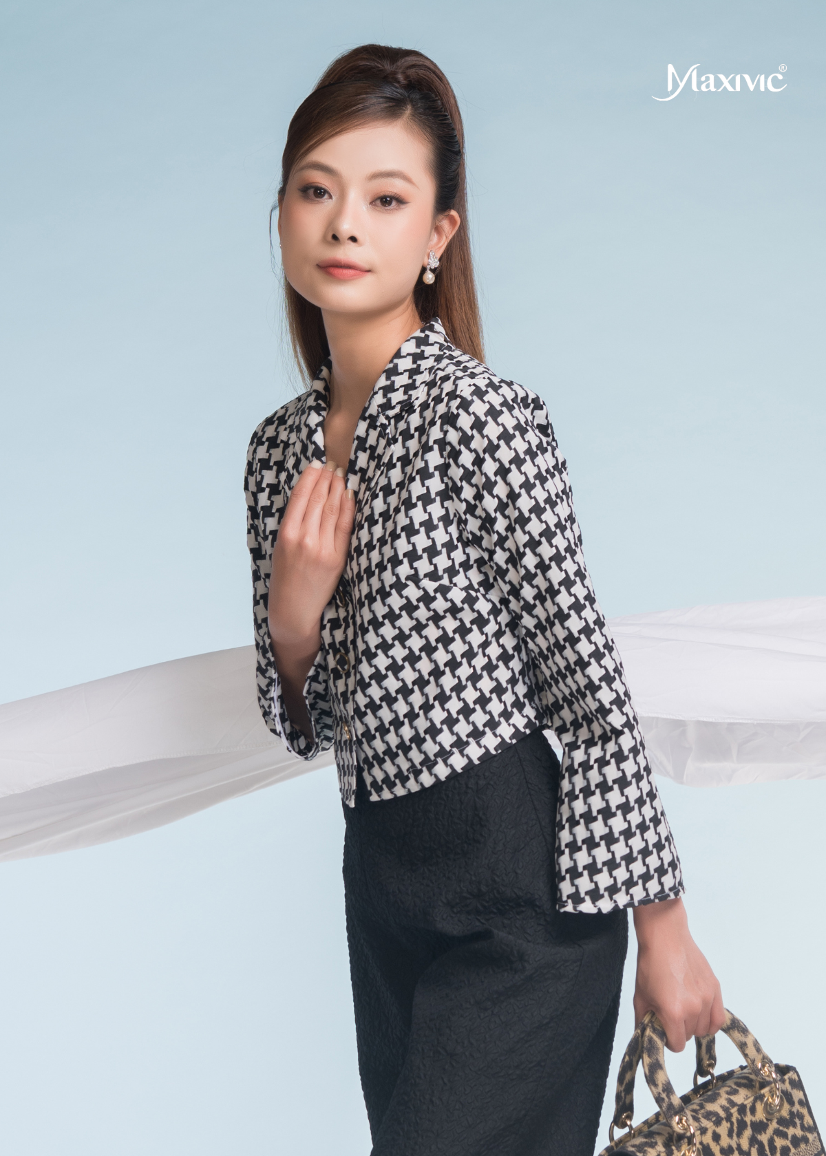  ÁO VEST CROPTOP GINGHAM TRẮNG ĐEN 