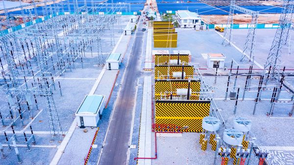  Trạm biến áp 500kV Trung Nam 