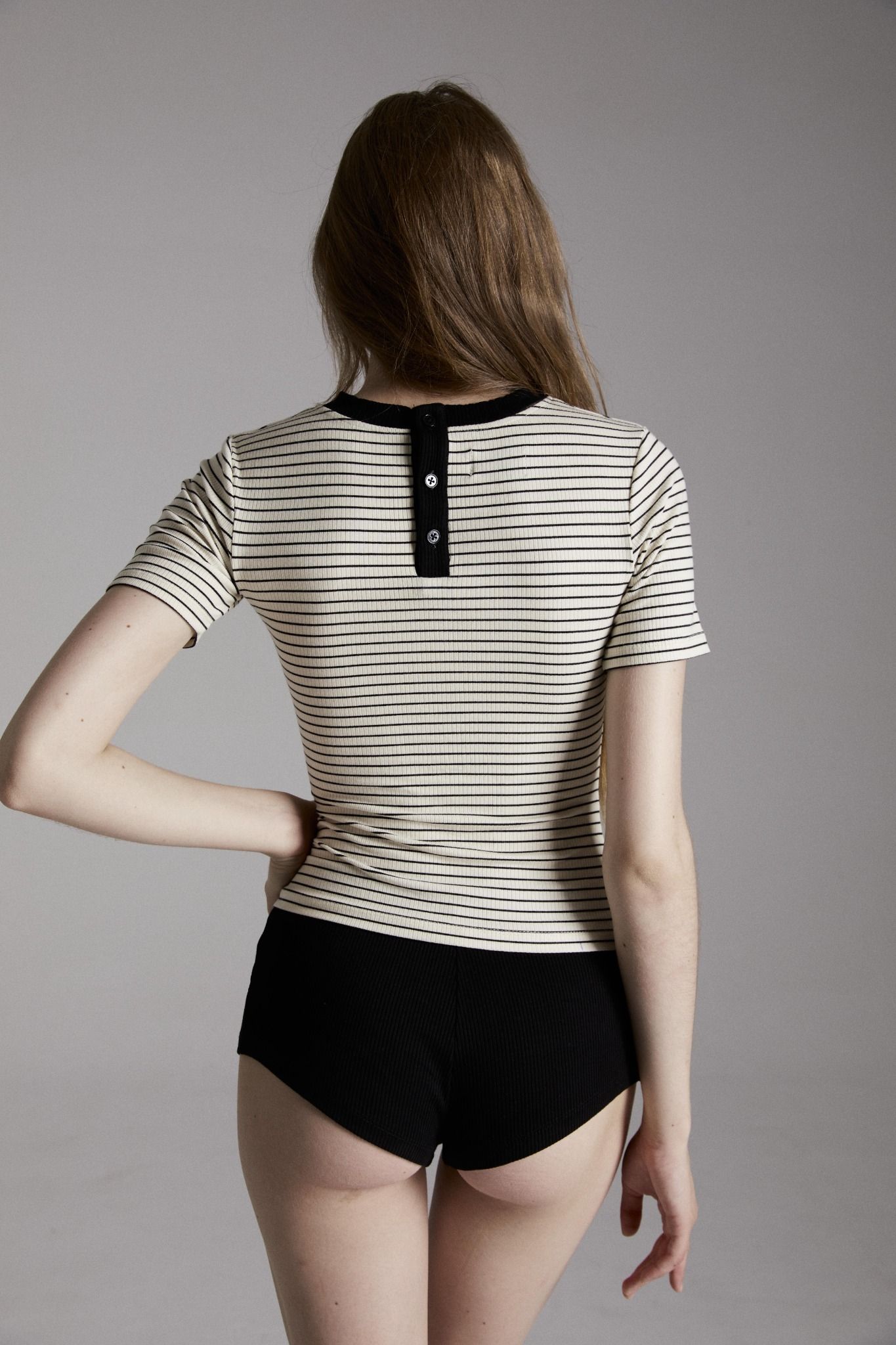 THE BASIC TEE - STRIPED