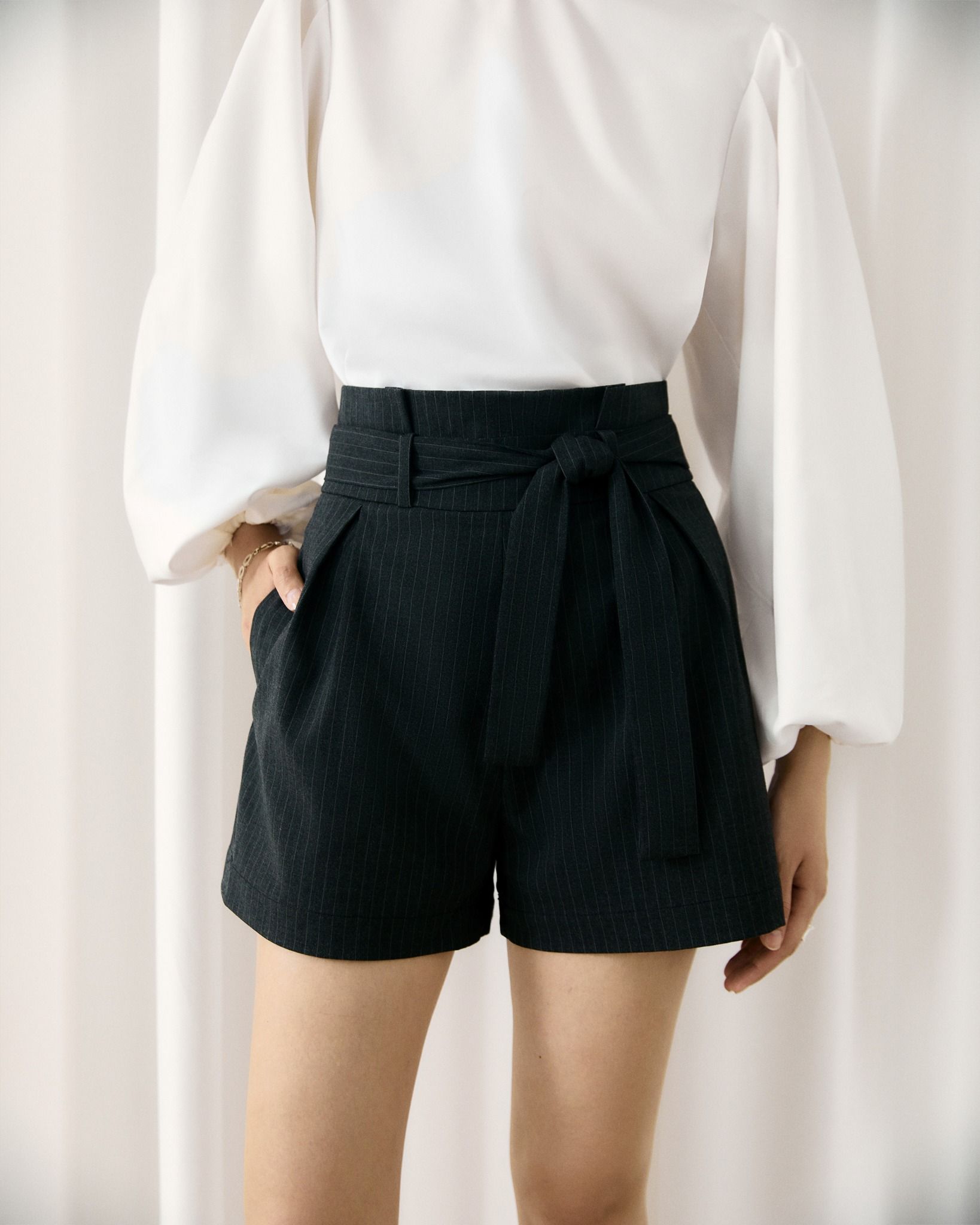 DARA SHORTS