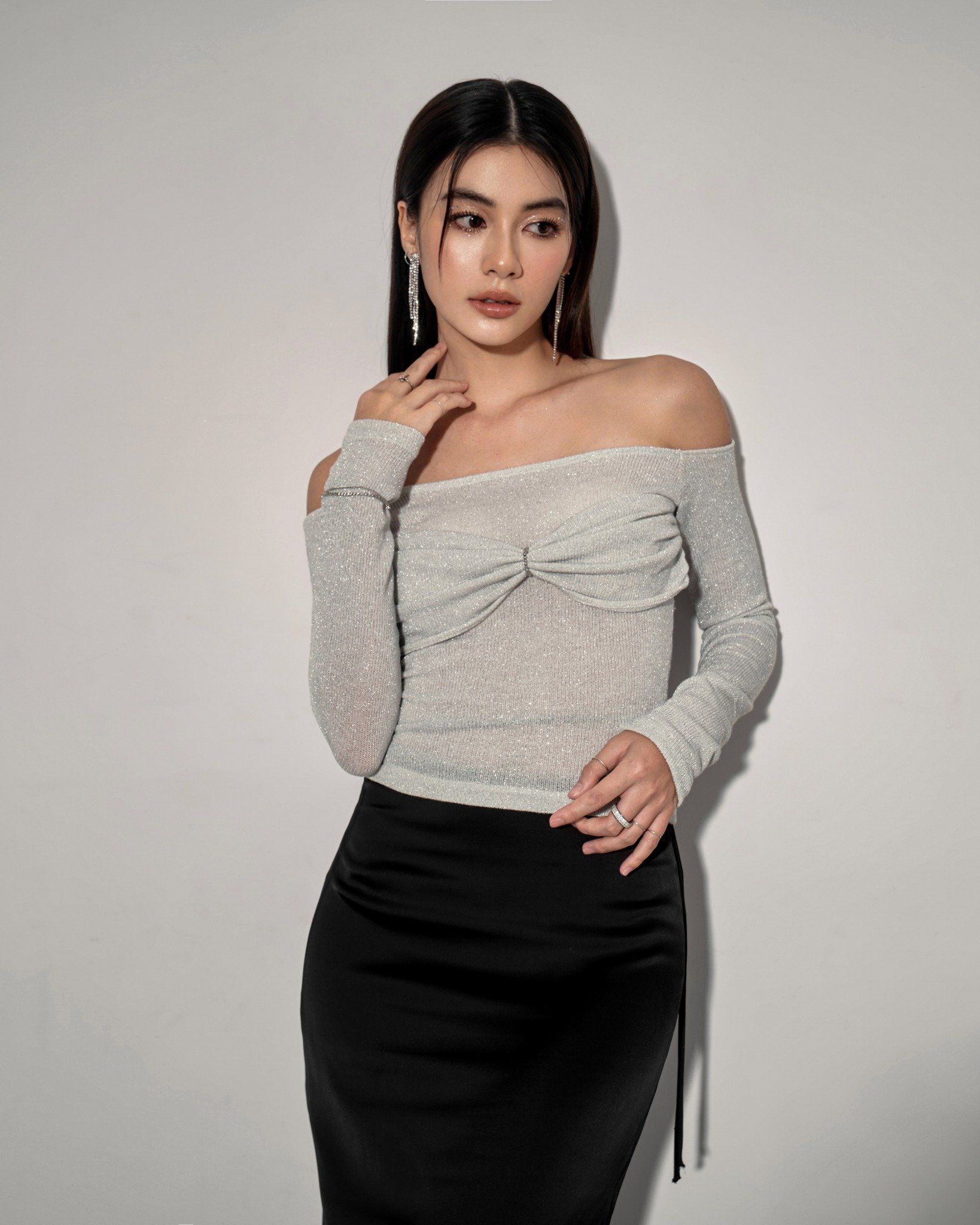 GLITTERY TOP