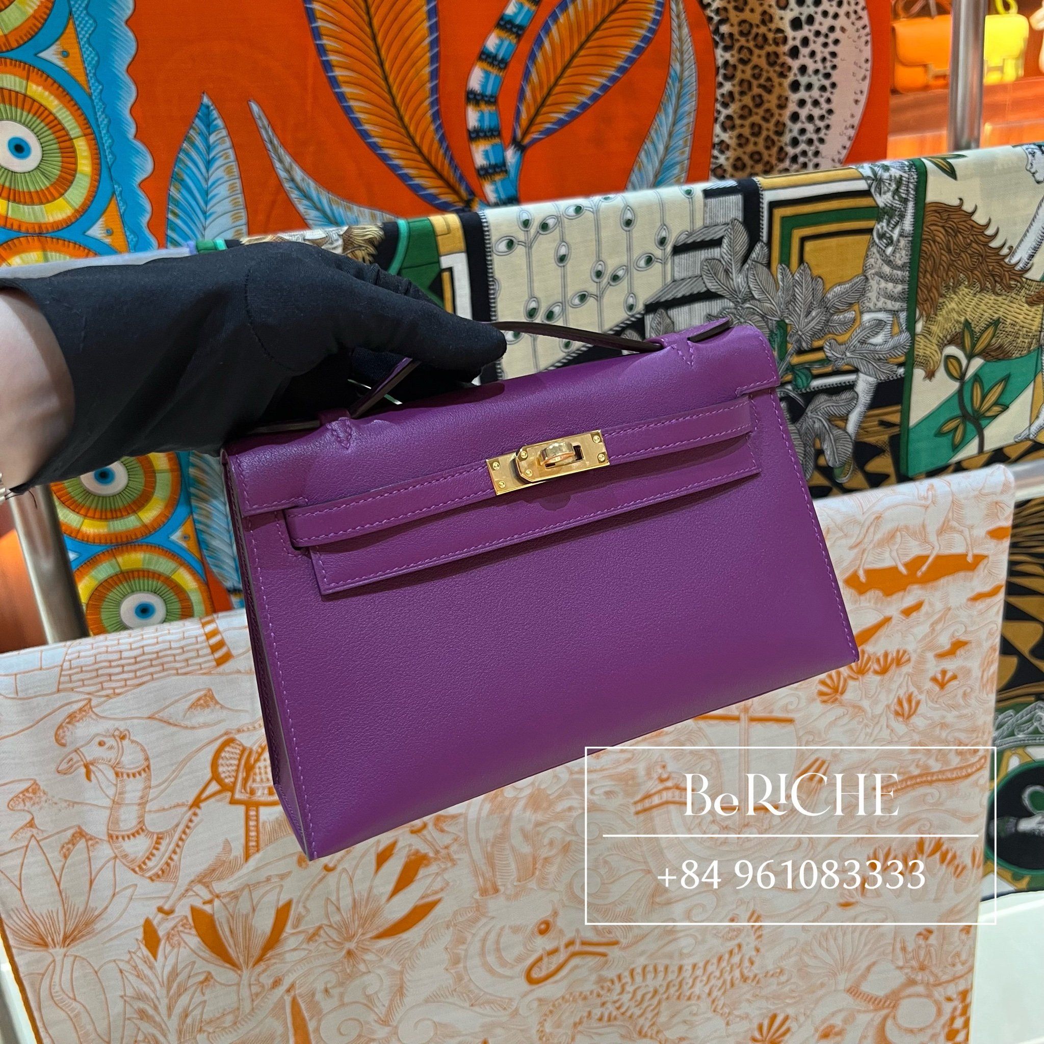 Kelly Pochette KP22 Swift Leather Anemone GHW