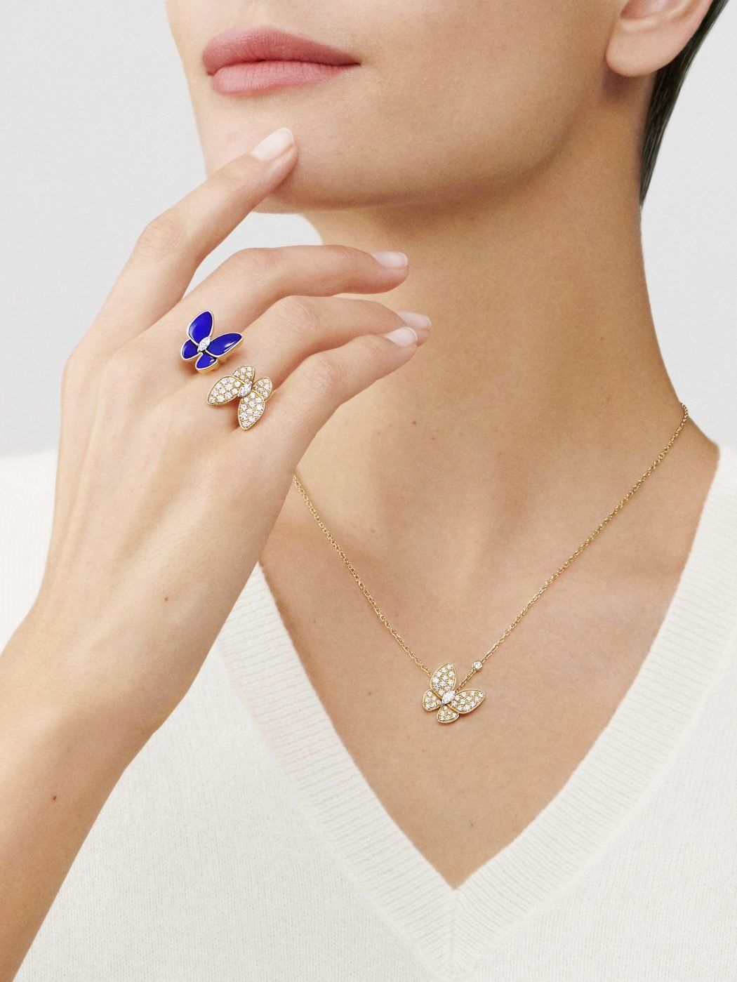 VCA Two Butterfly pendant