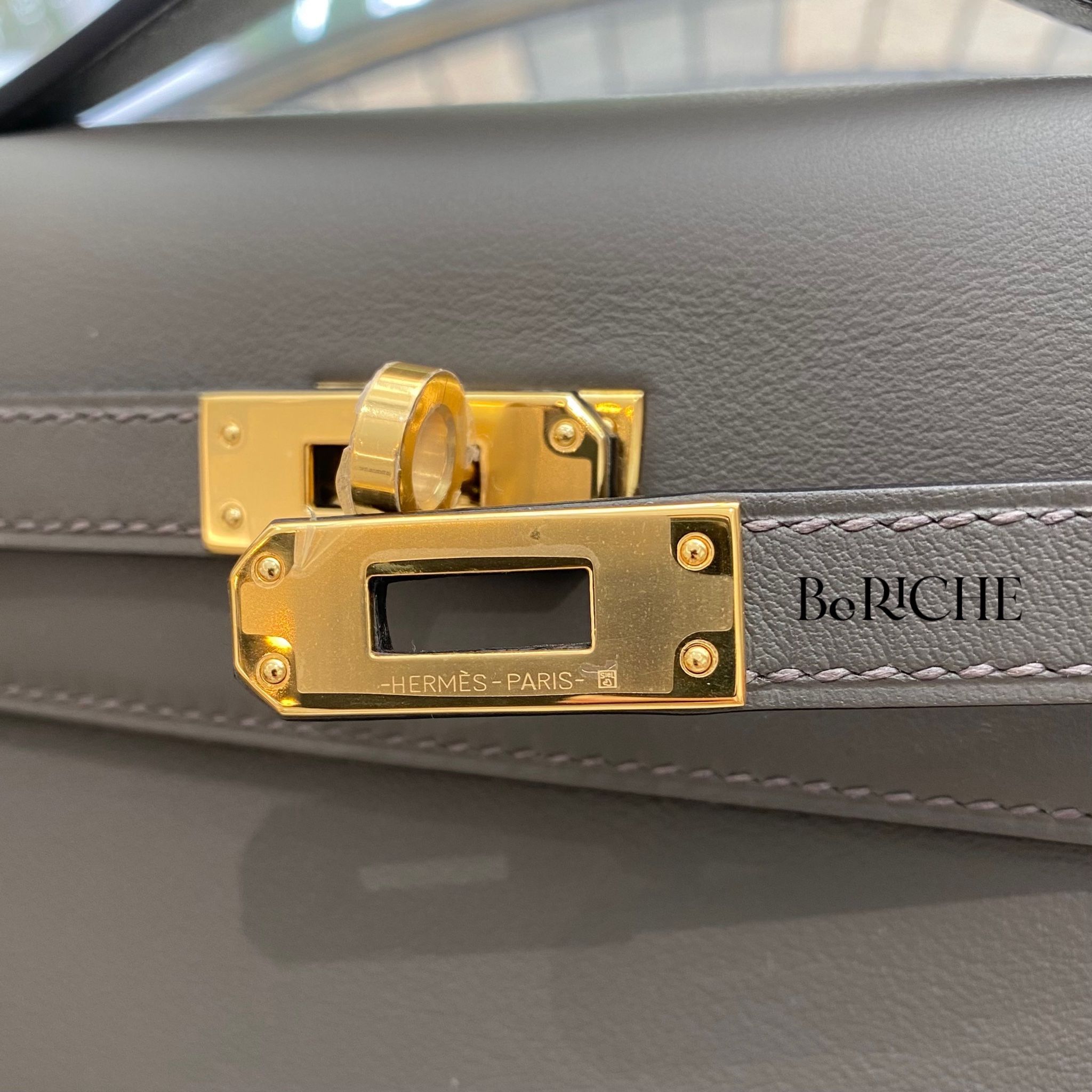 Kelly Pochette KP22 Swift Leather Etain GHW