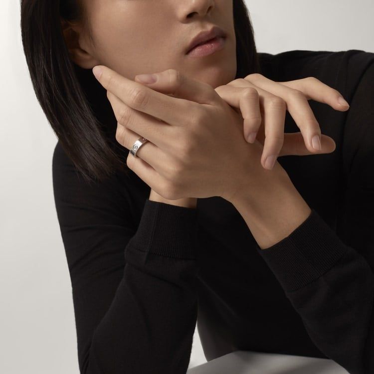 Cartier love ring, 3 diamonds