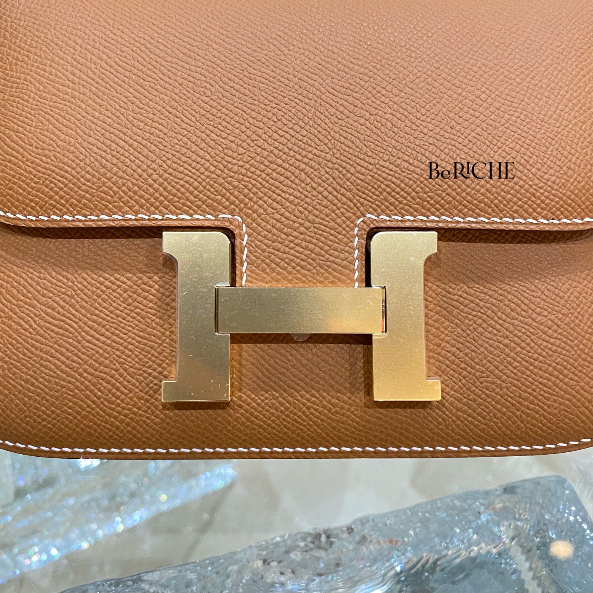 Constance 18 Epsom Gold GHW (Mirror)