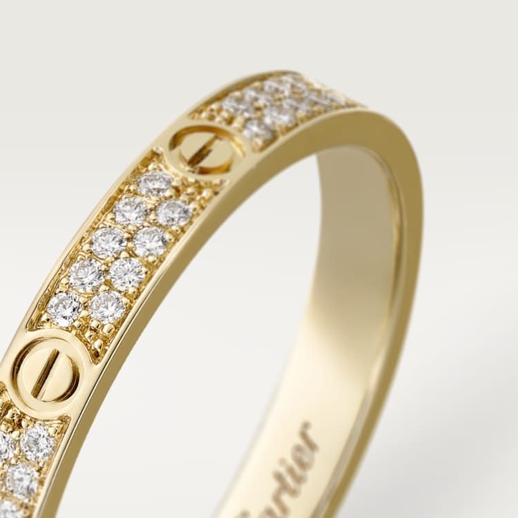 Cartier love ring small, diamond