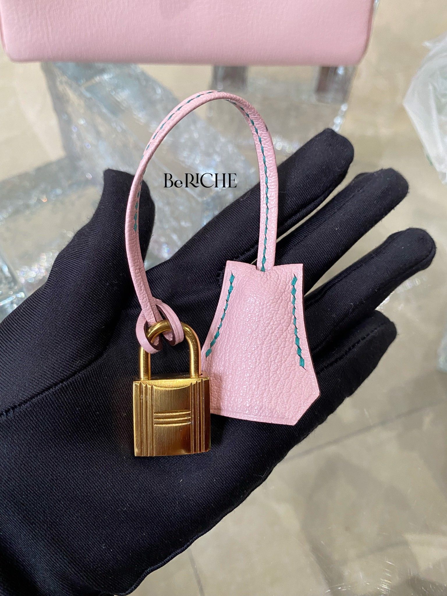 Kelly Hss K25 Chèvre Bicolor (Rose Sakura/Bleu Paon)