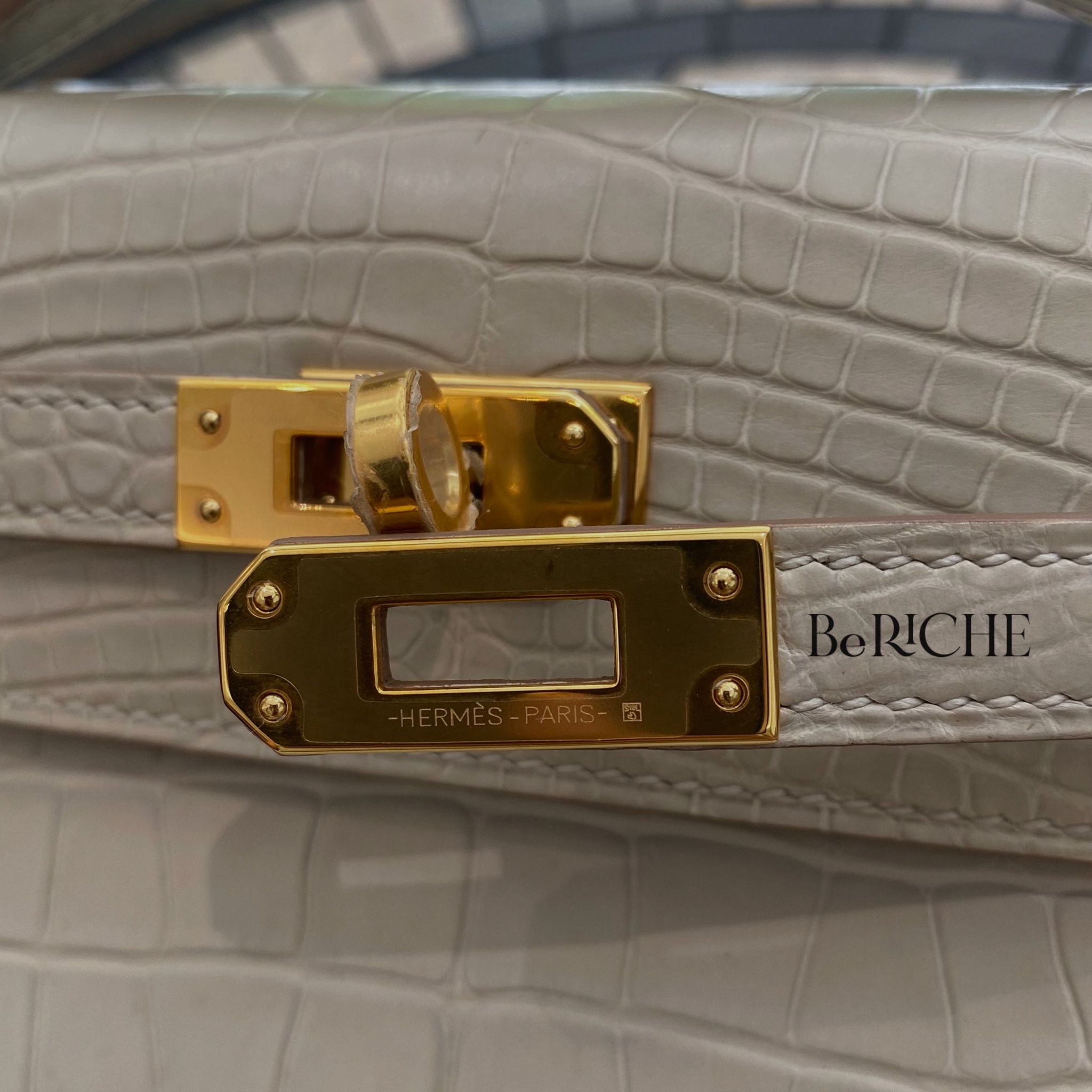 Kelly Pochette KP22 Crocodile Alligator Matte Beton