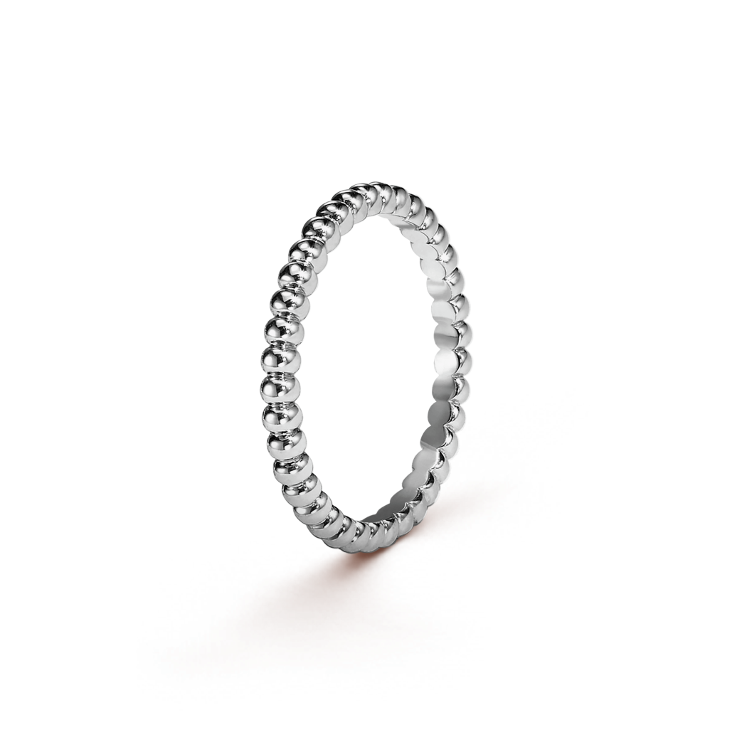 VCA Perlée pearls of gold ring, small model