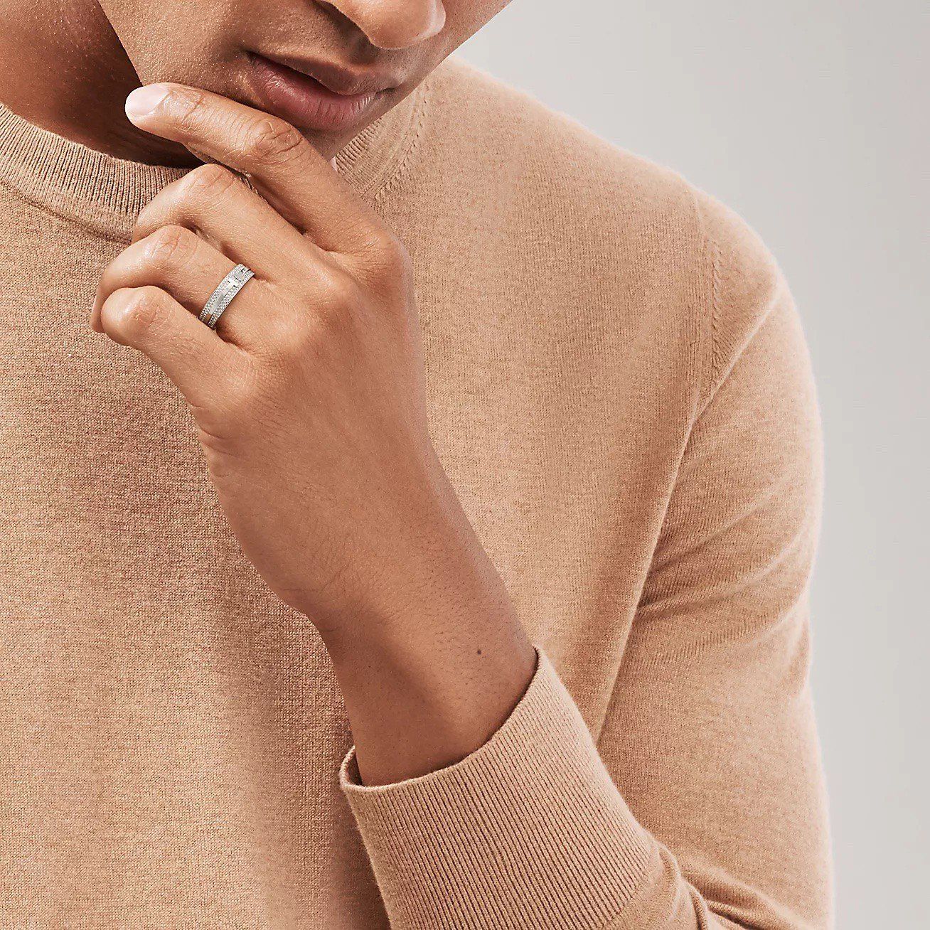 Tiffany T Ring