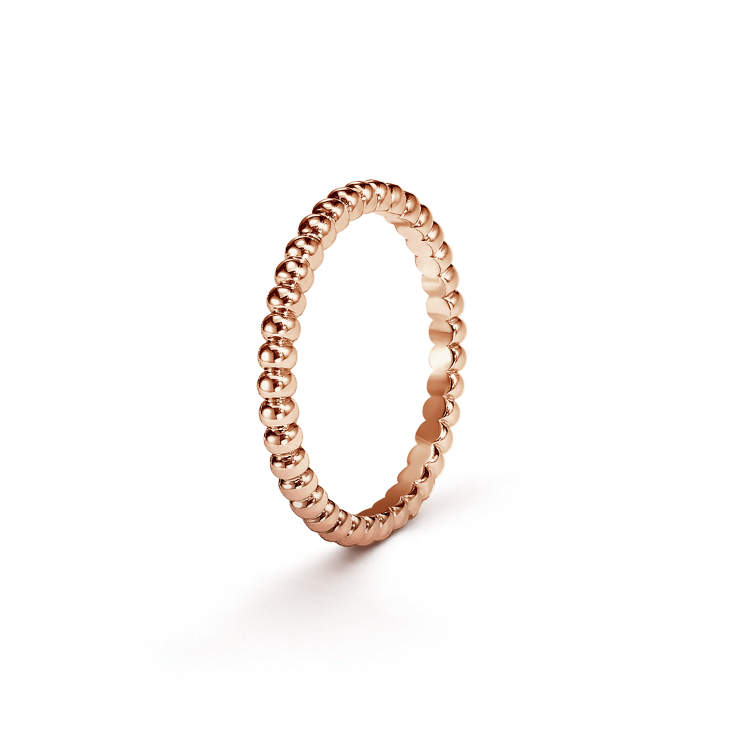 VCA Perlée pearls of gold ring, small model