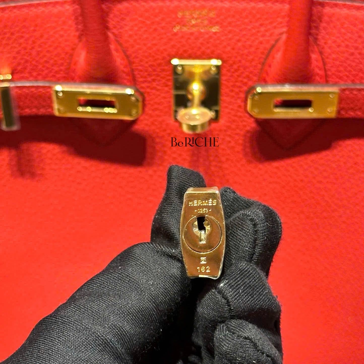 Birkin B25 Togo Rouge de coeur GHW