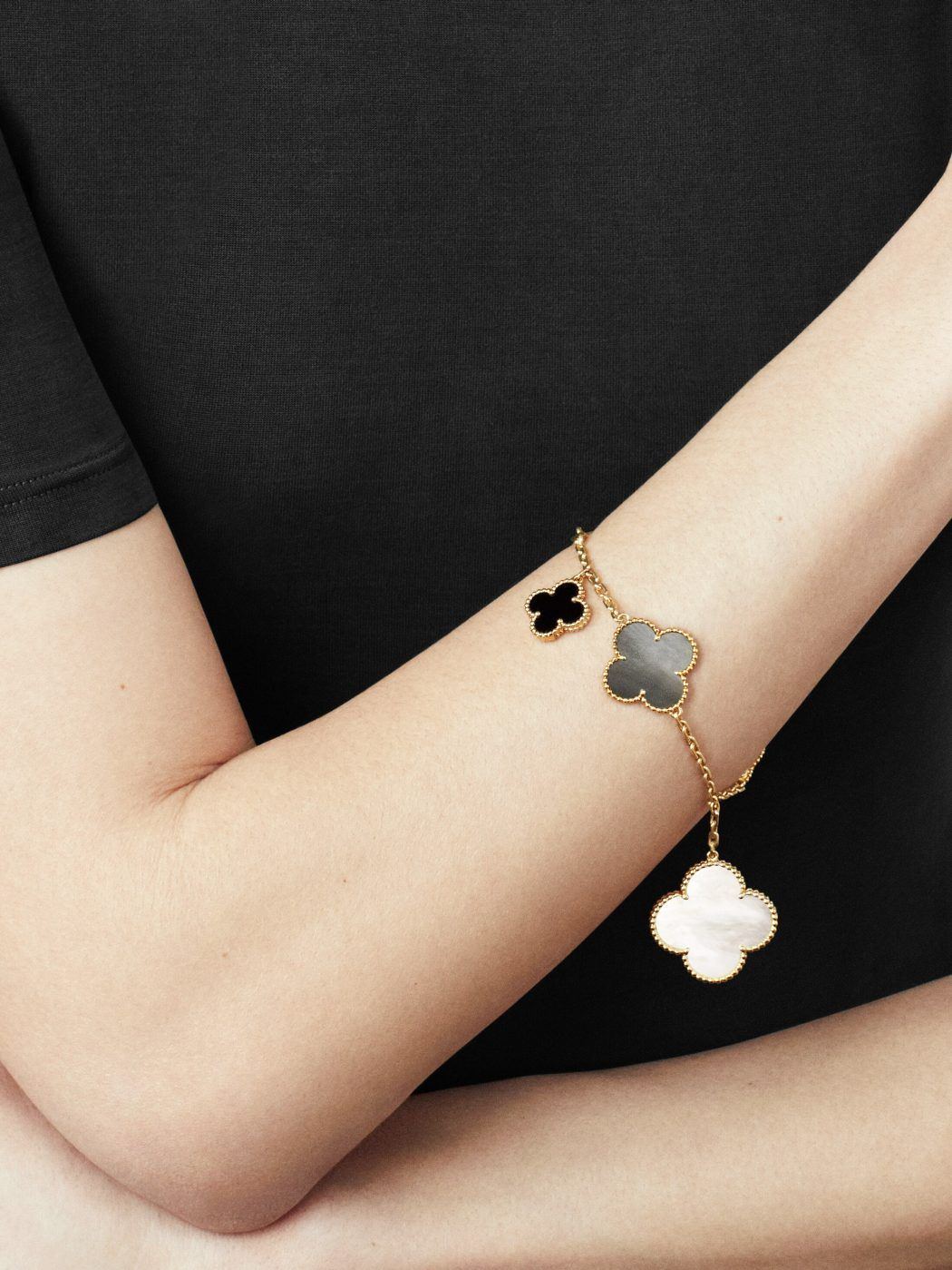 VCA Magic Alhambra bracelet