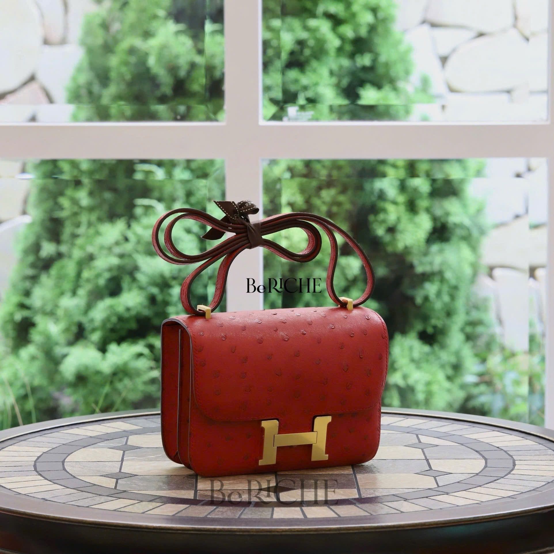 Constance 18 Ostrich Rouge Vif GHW