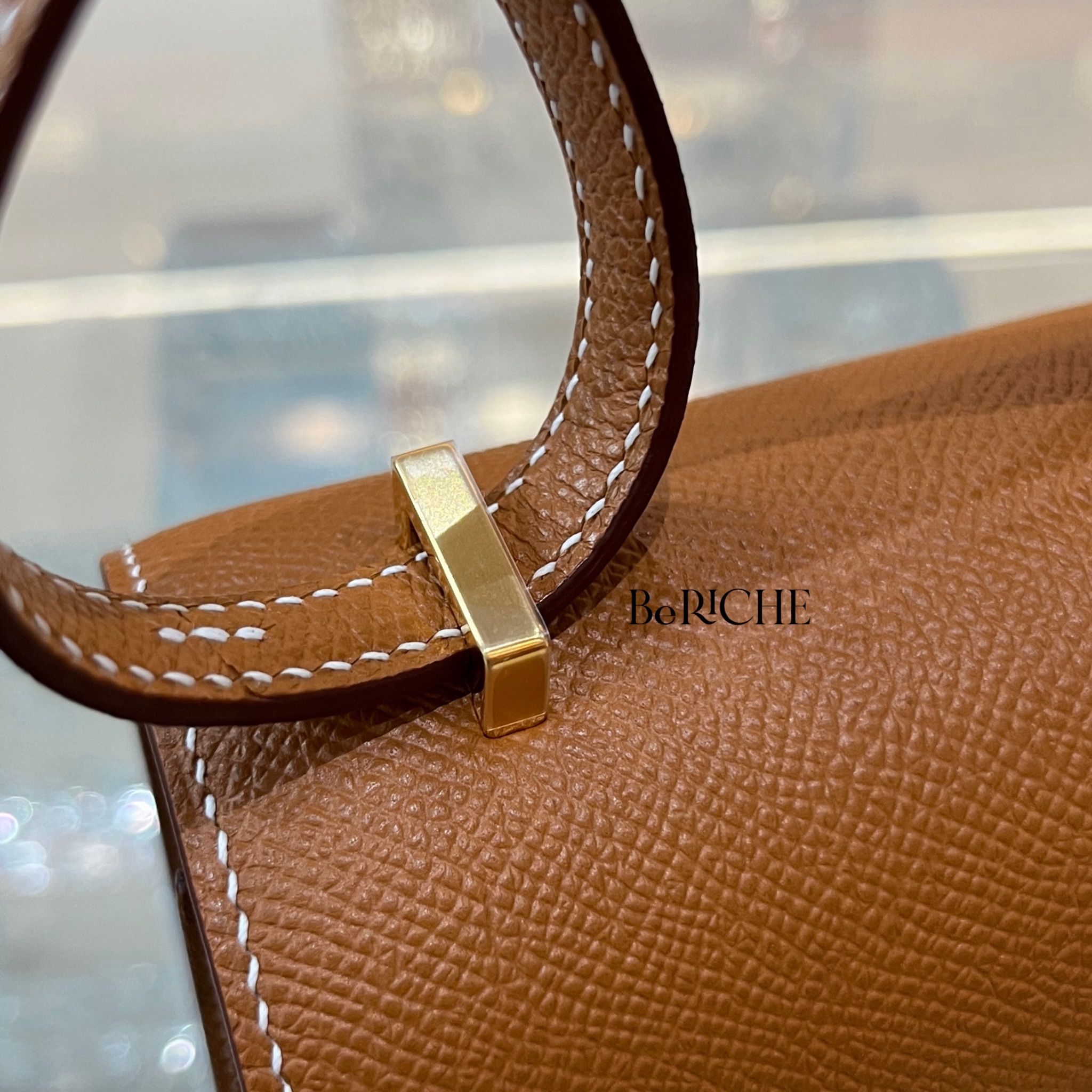 Constance 18 Epsom Gold GHW (Mirror)