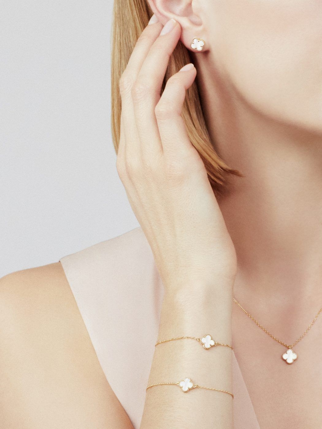 VCA Sweet Alhambra earstuds