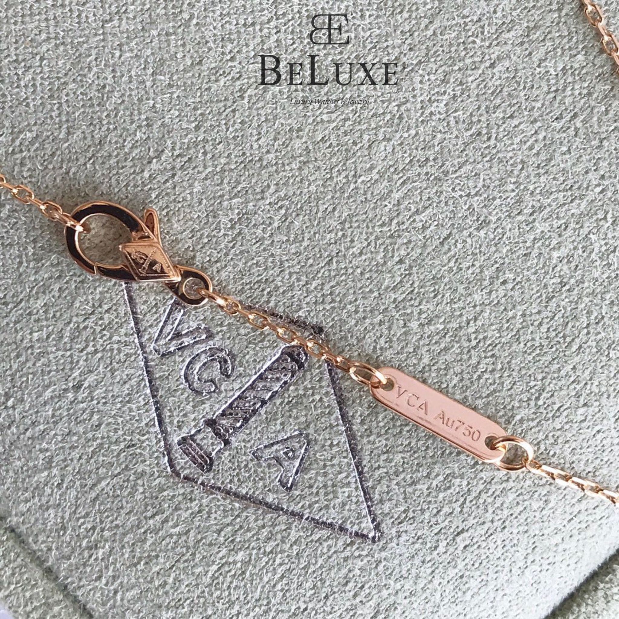 VCA Holiday pendant