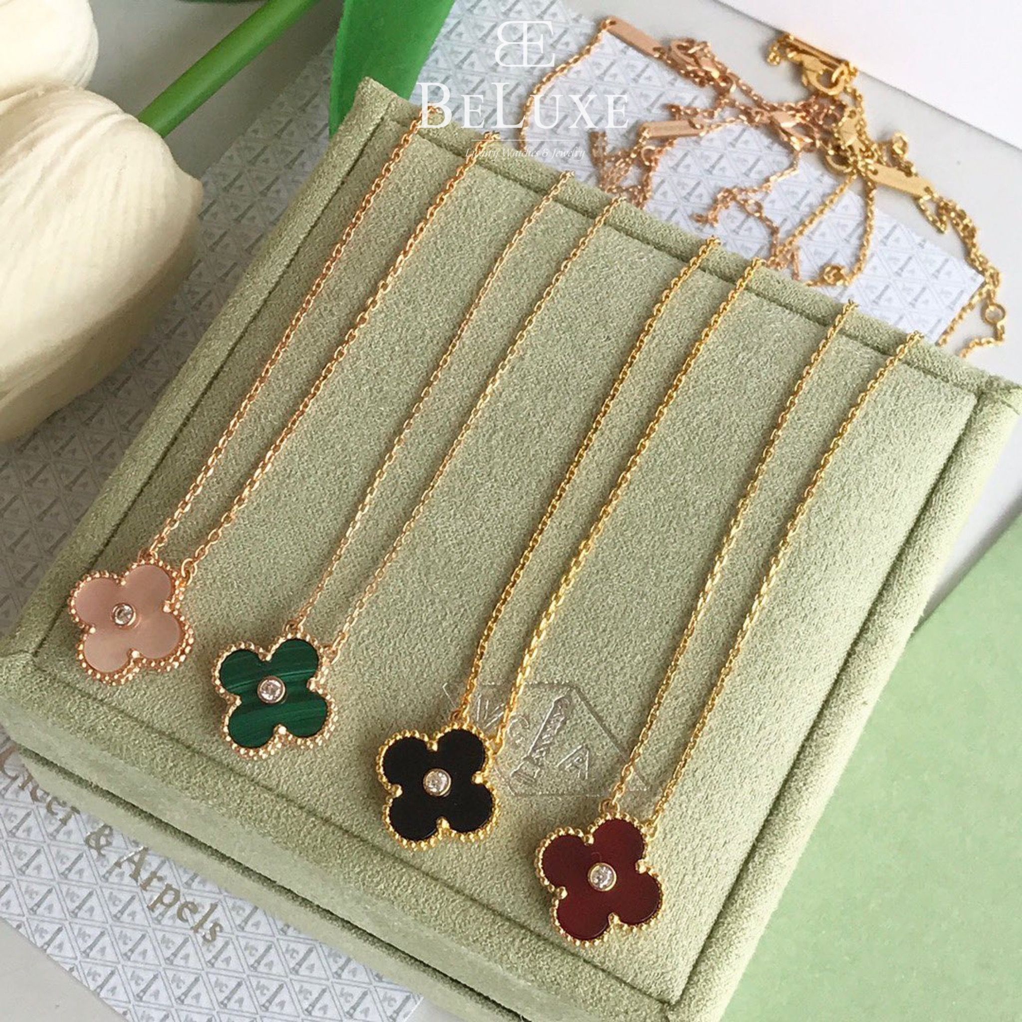 VCA Holiday pendant