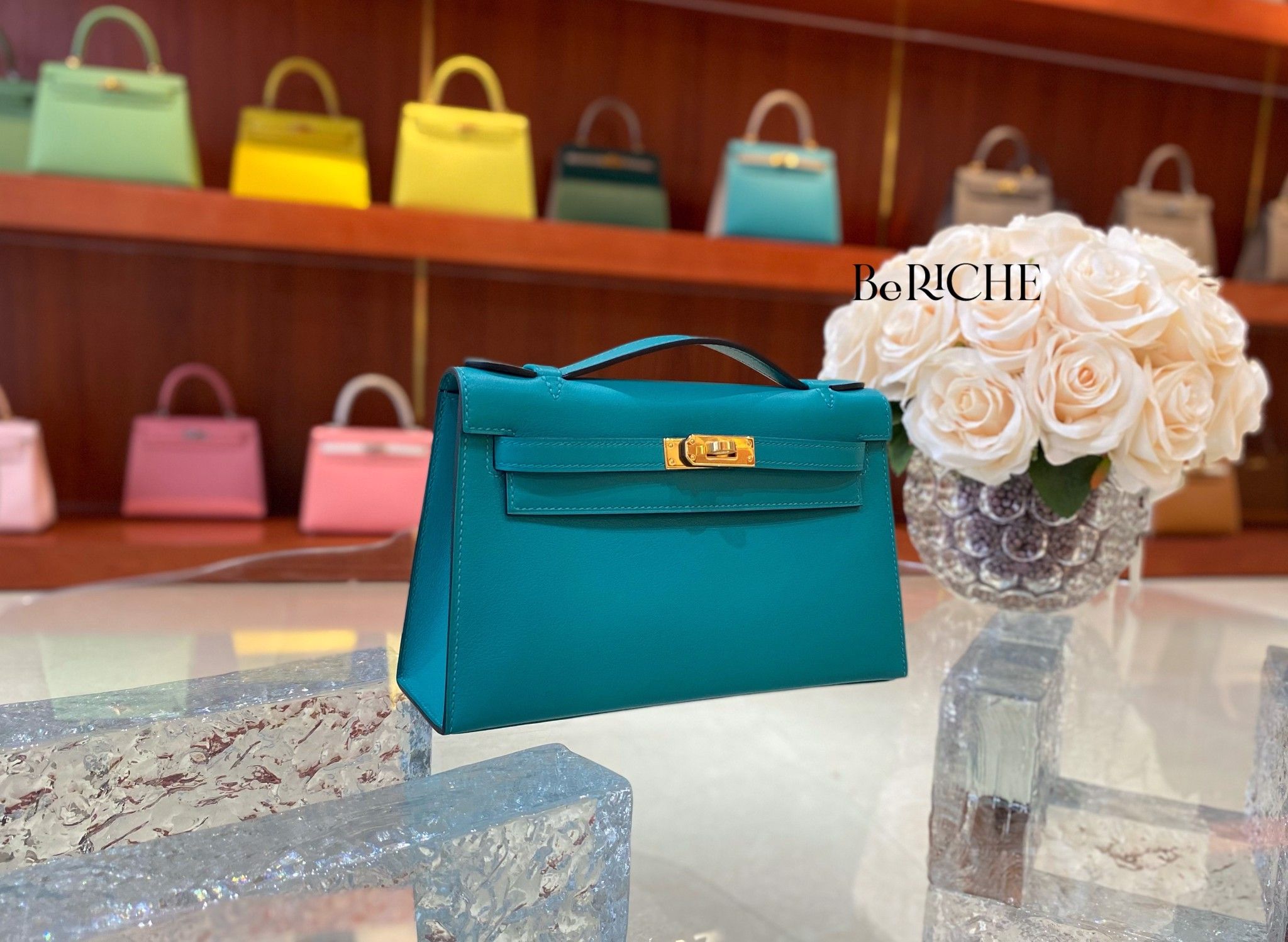 Kelly Pochette KP22 Swift Leather Bleu Paon GHW