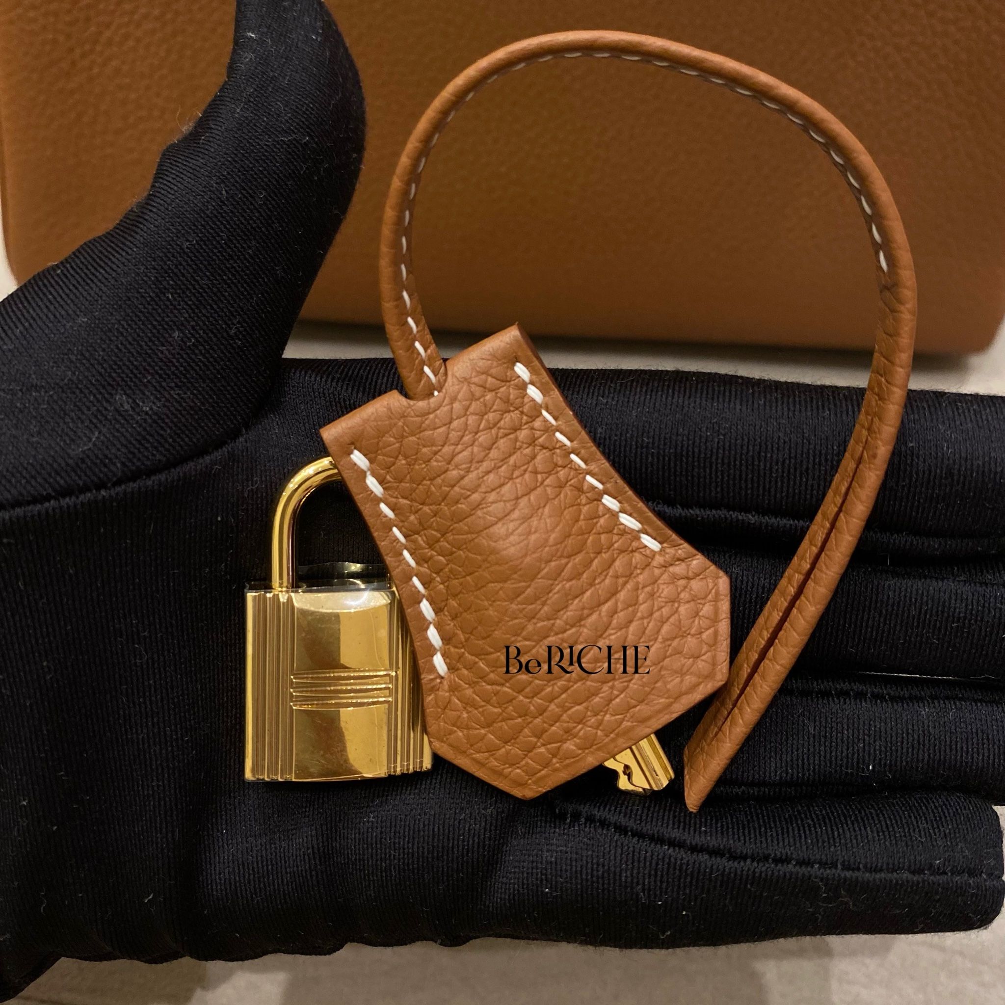 Kelly K25 Togo Gold GHW