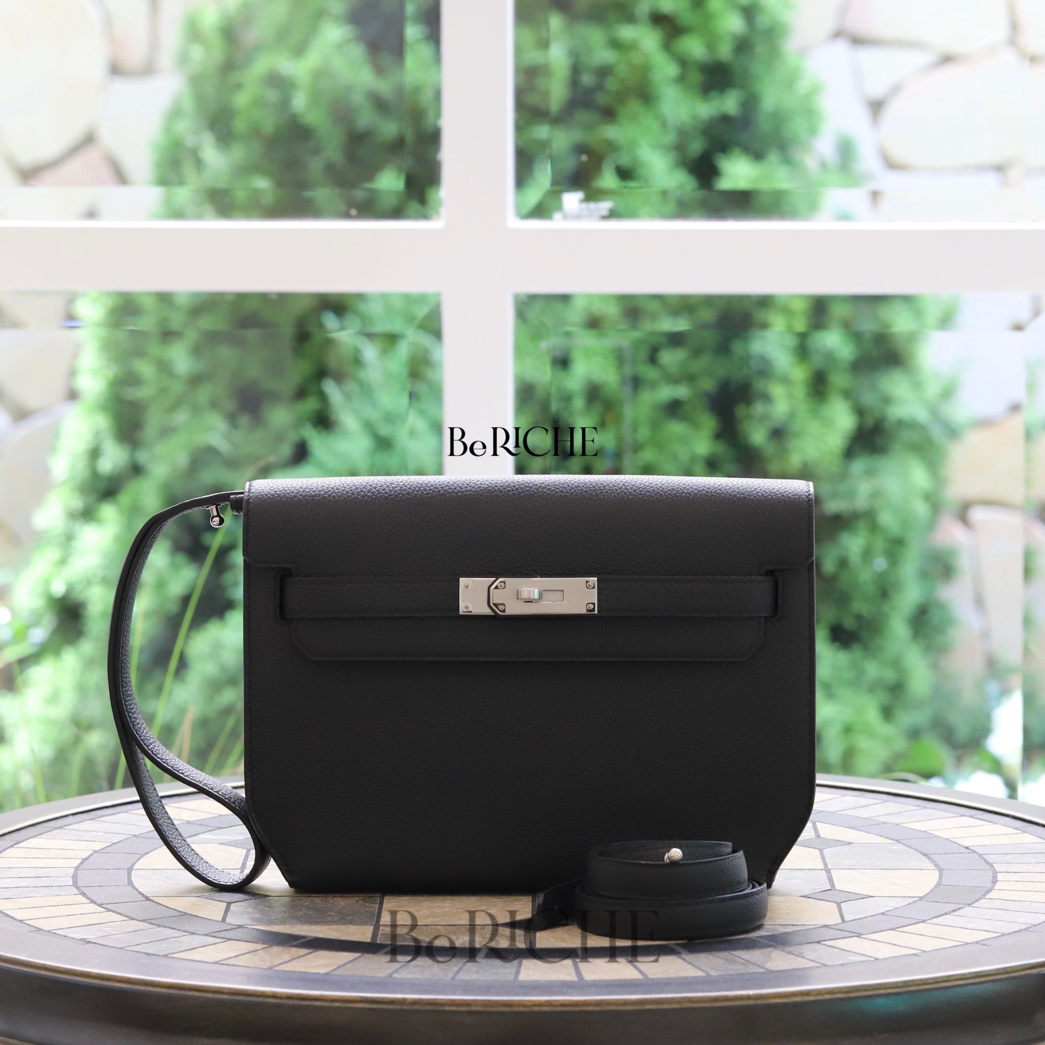 Kelly Depeches 25 Pouch Togo Black PHW