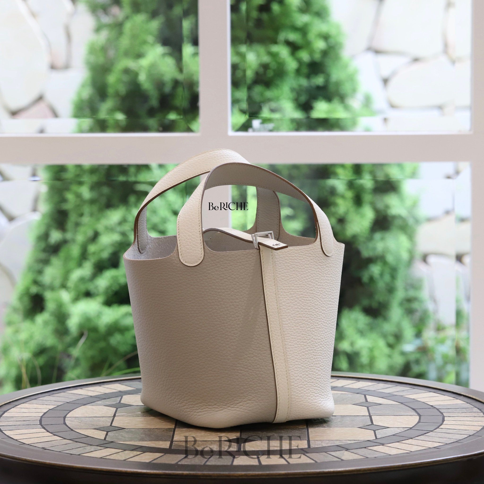 Picotin Hss P18 Cleamance Leather White/ Pearl Gray PHW