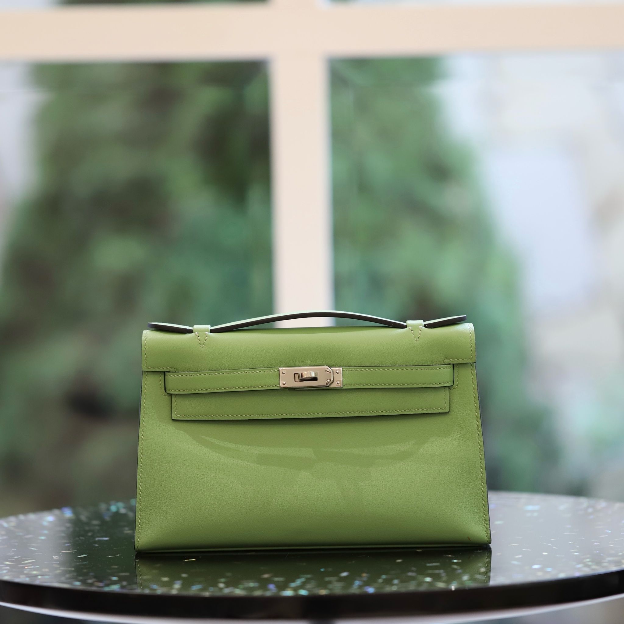 Kelly Pochette KP22 Swift Leather Vert Criquet PHW