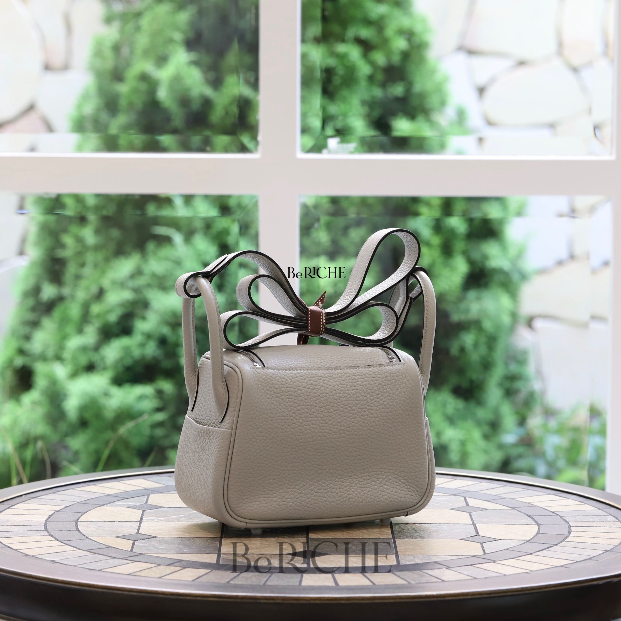 Mini Lindy 20 Clemence Leather Bleu Pale PHW