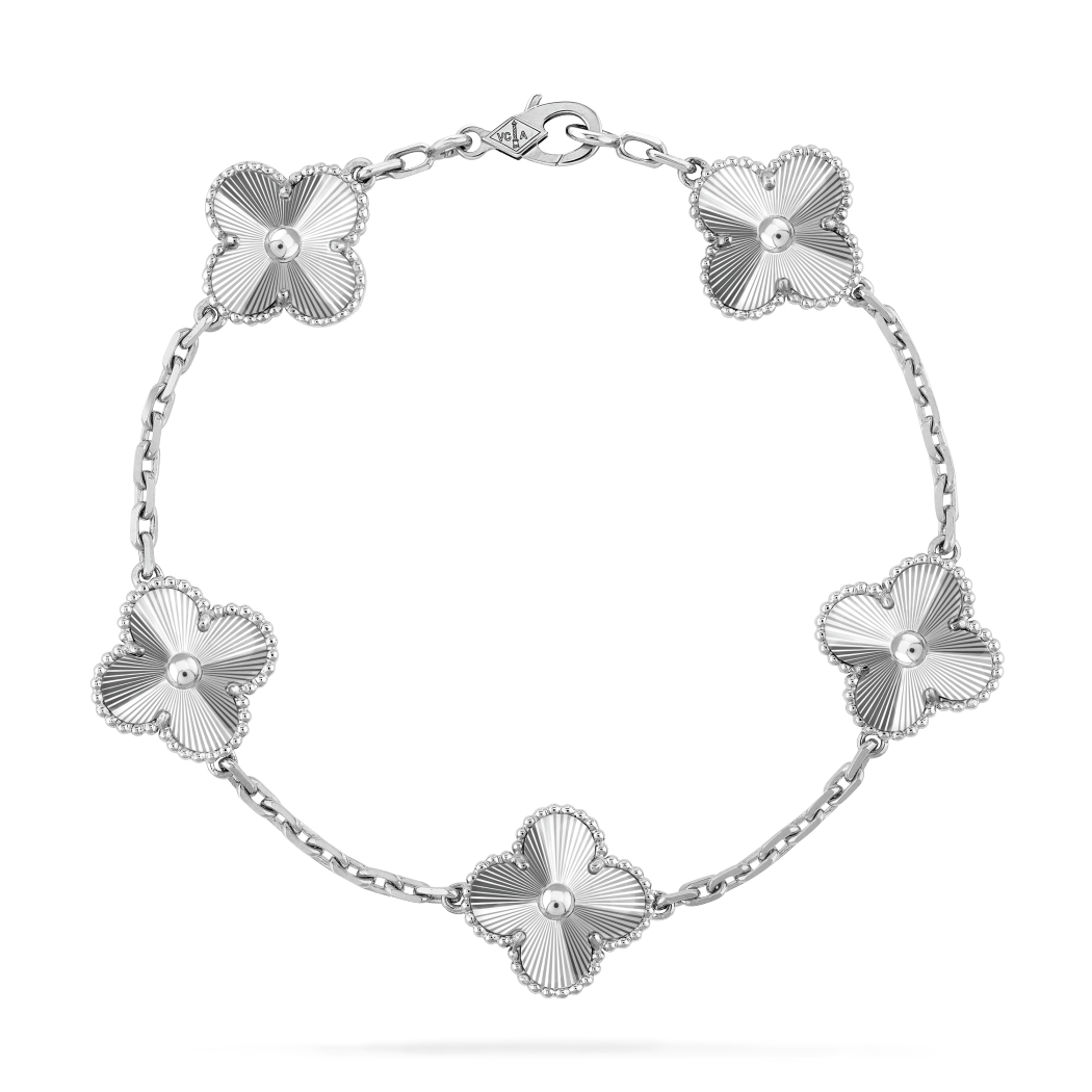 VCA vintage alhambra bracelet, 5 motifs