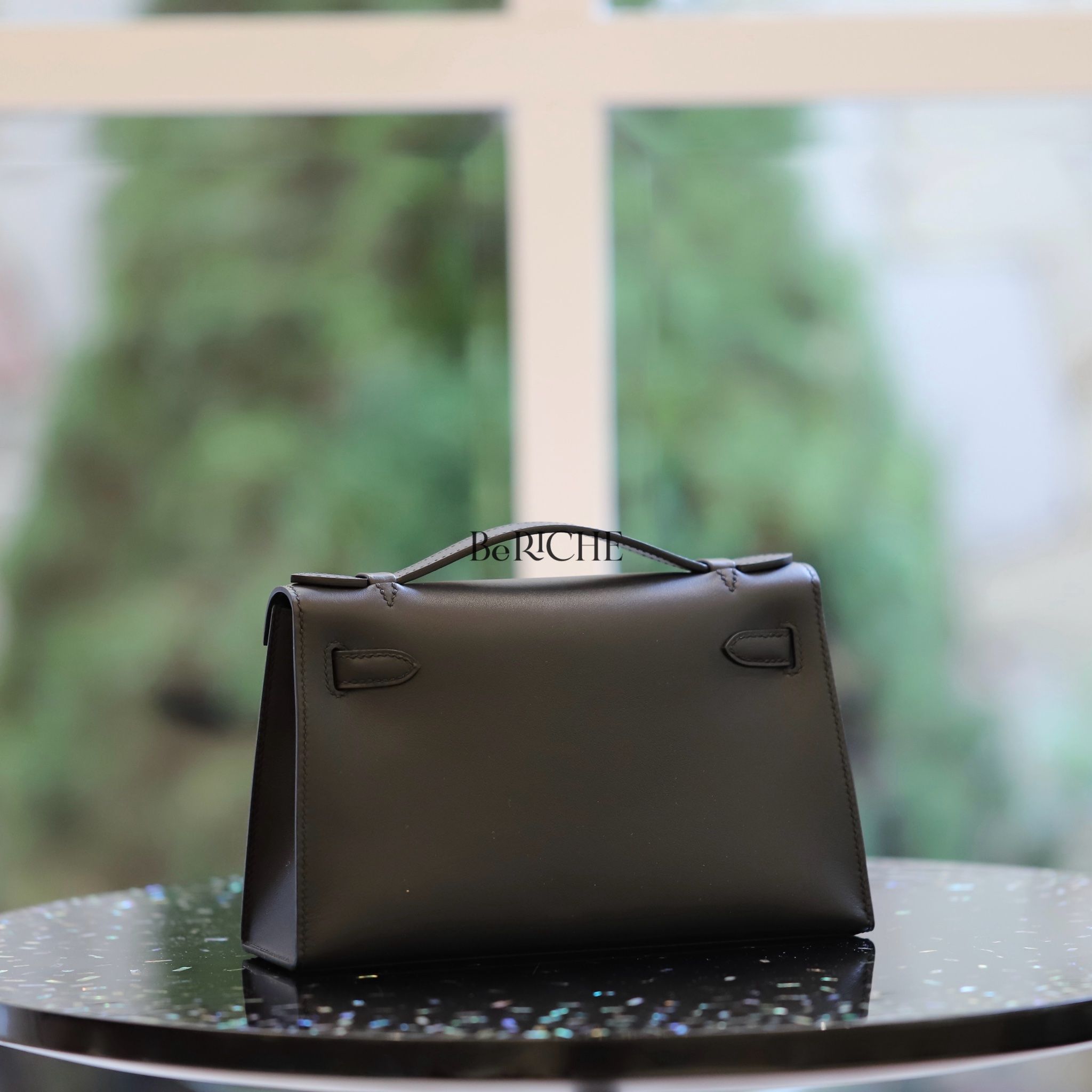 Kelly Pochette KP22 Swift Leather Black GHW