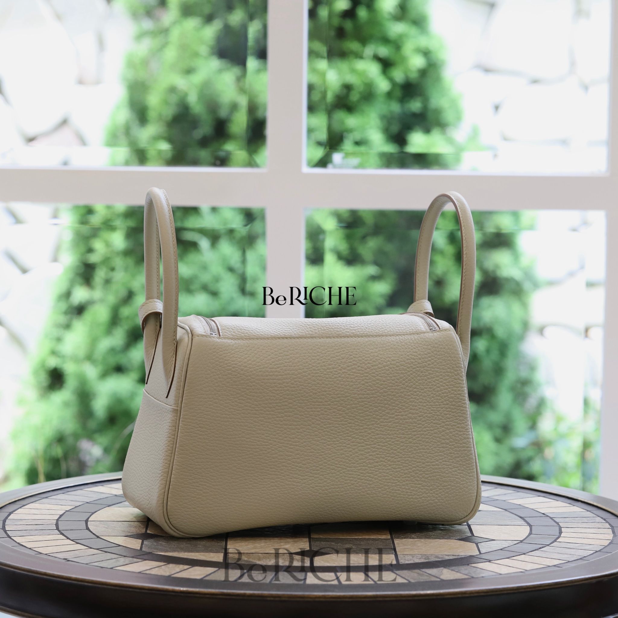 Lindy 26 Clemence Leather Gris Perle PHW