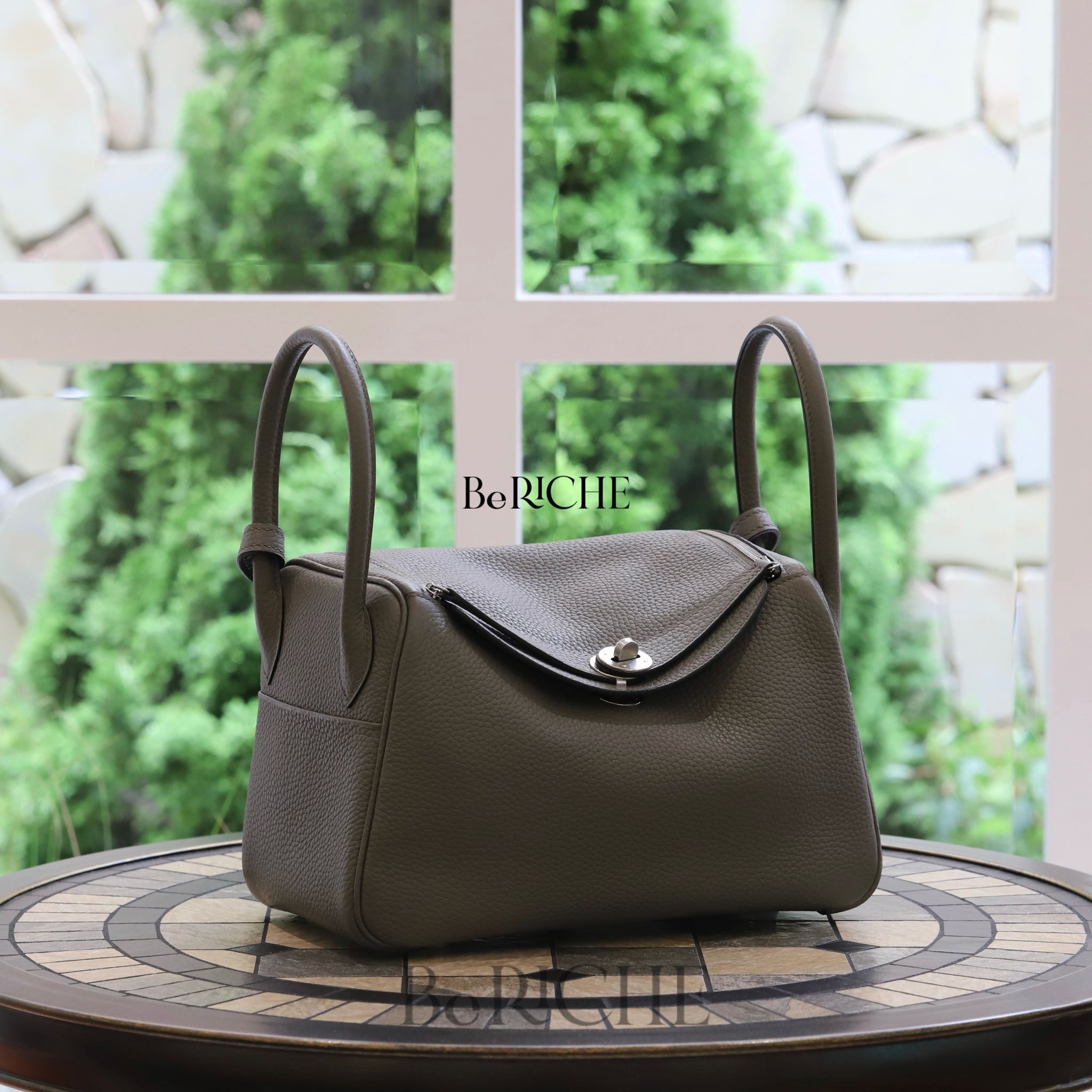 Lindy 26 Clemence Leather Gris Meyer PHW