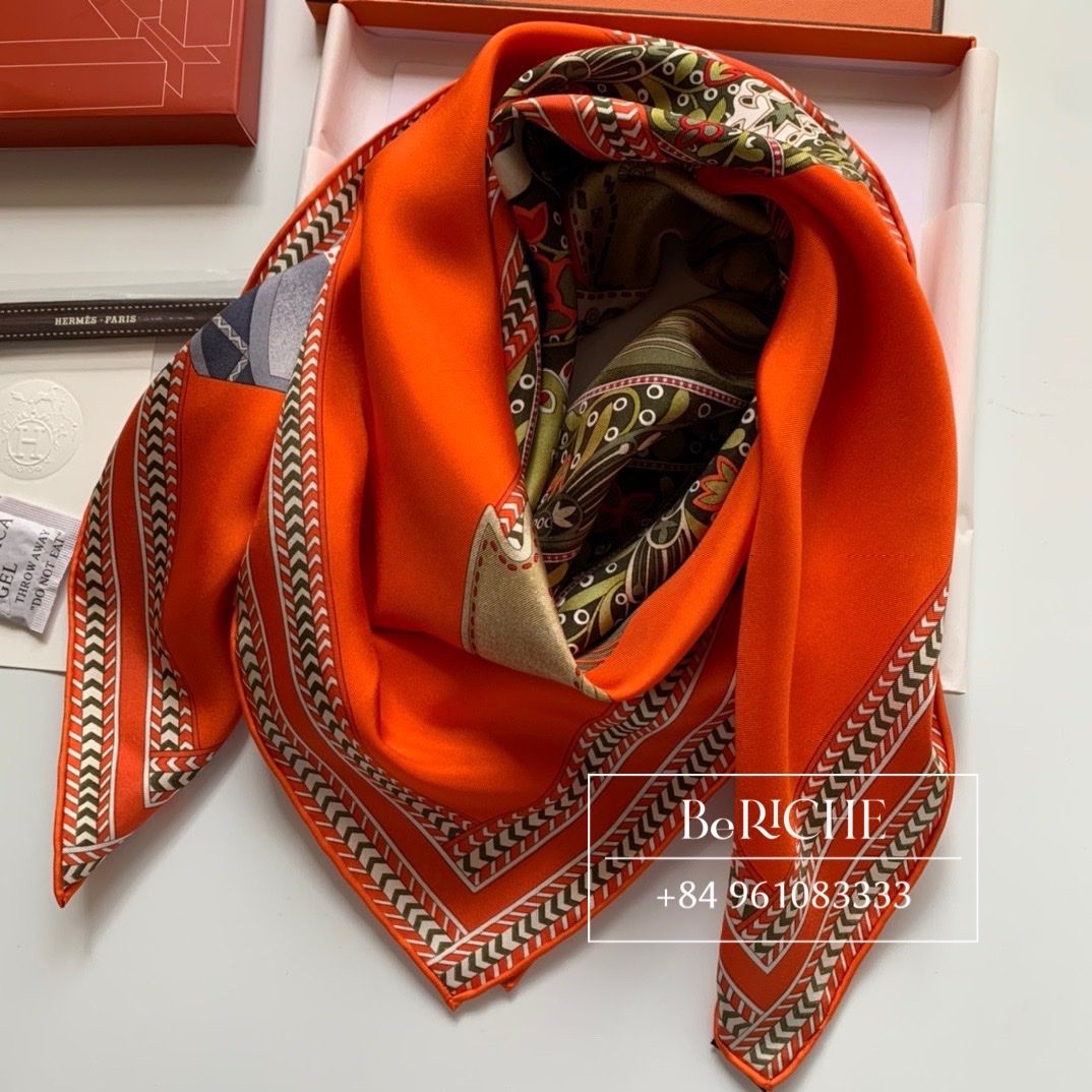 Scarf