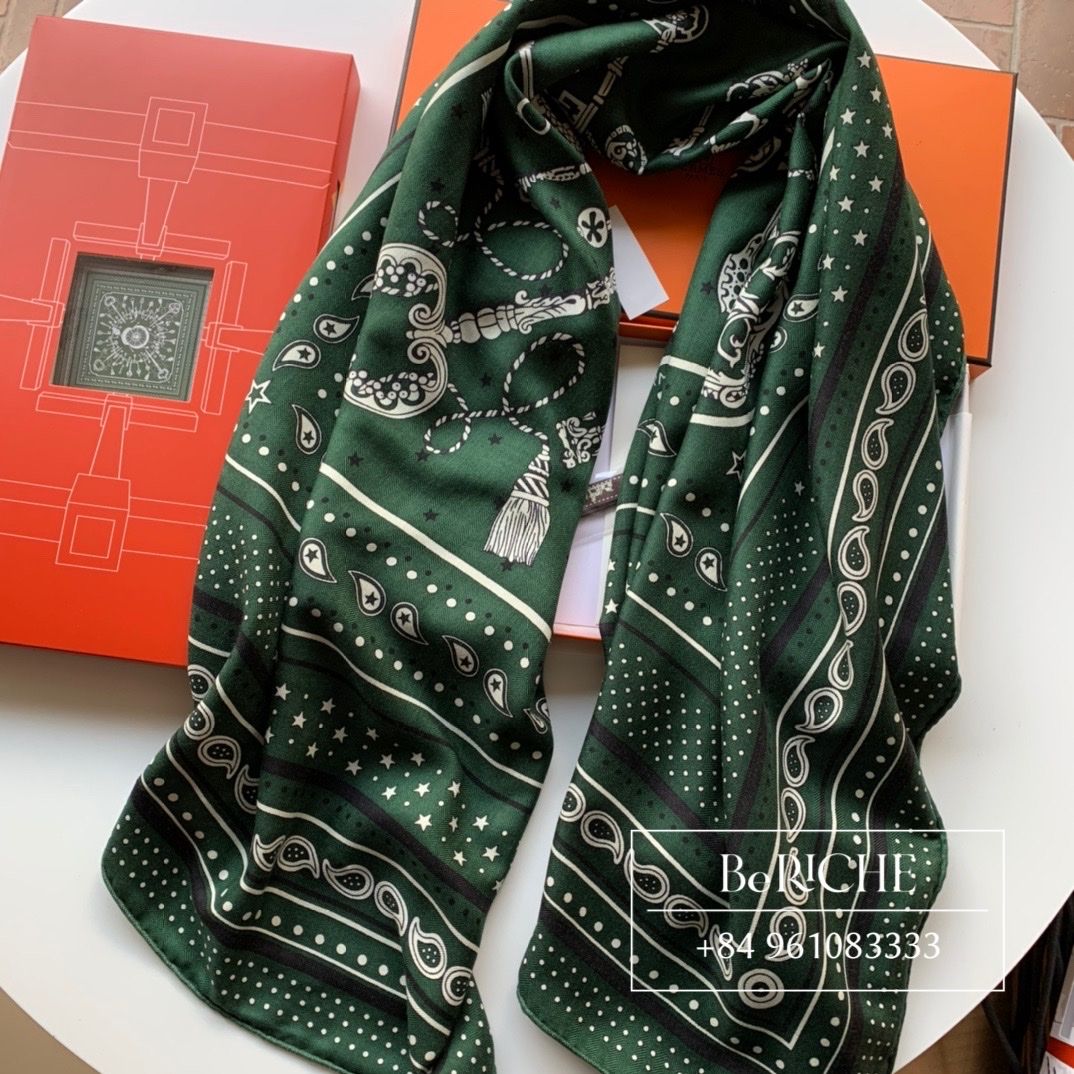 Scarf